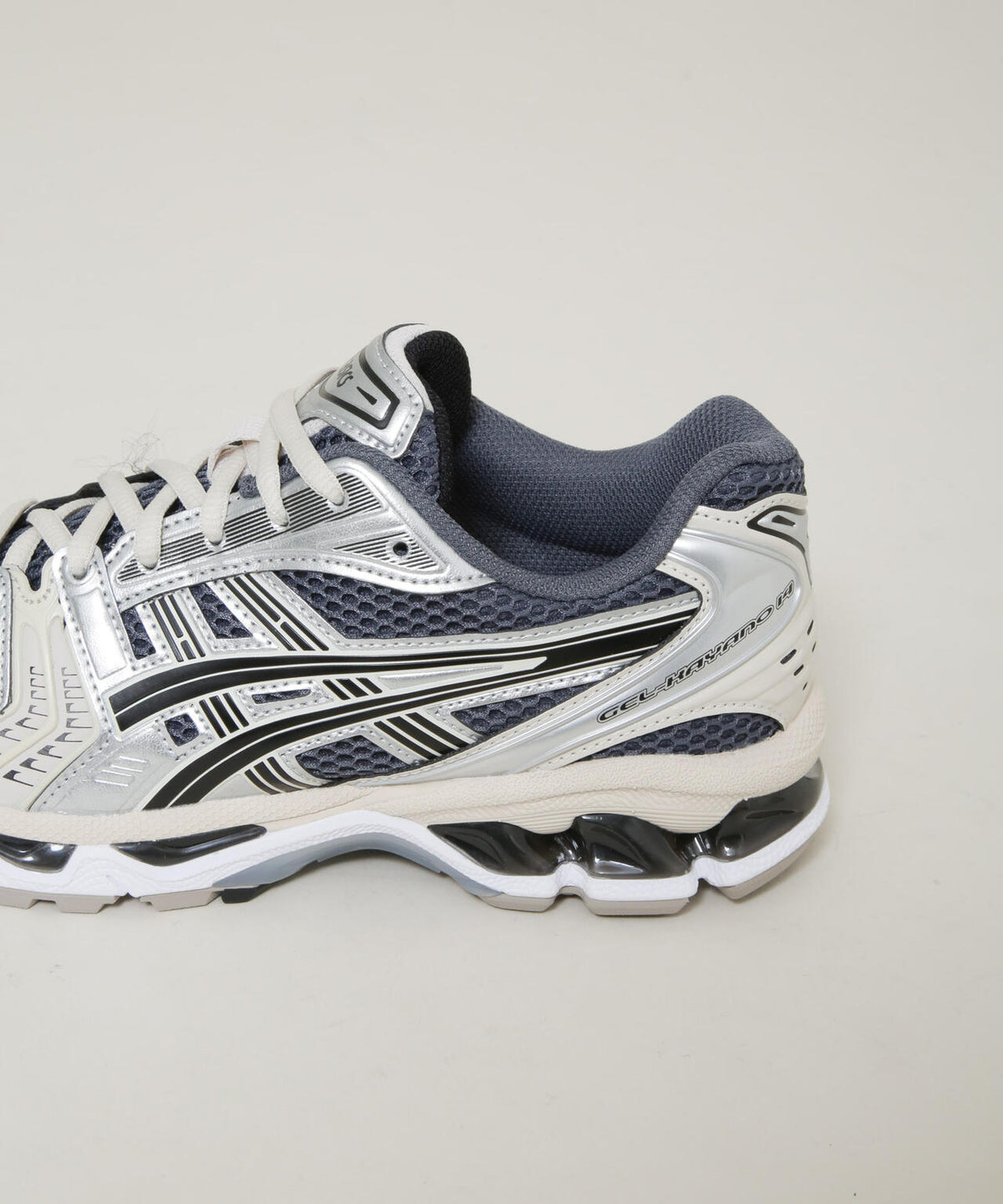 asics/GEL-KAYANO 14 GREY 6716234055