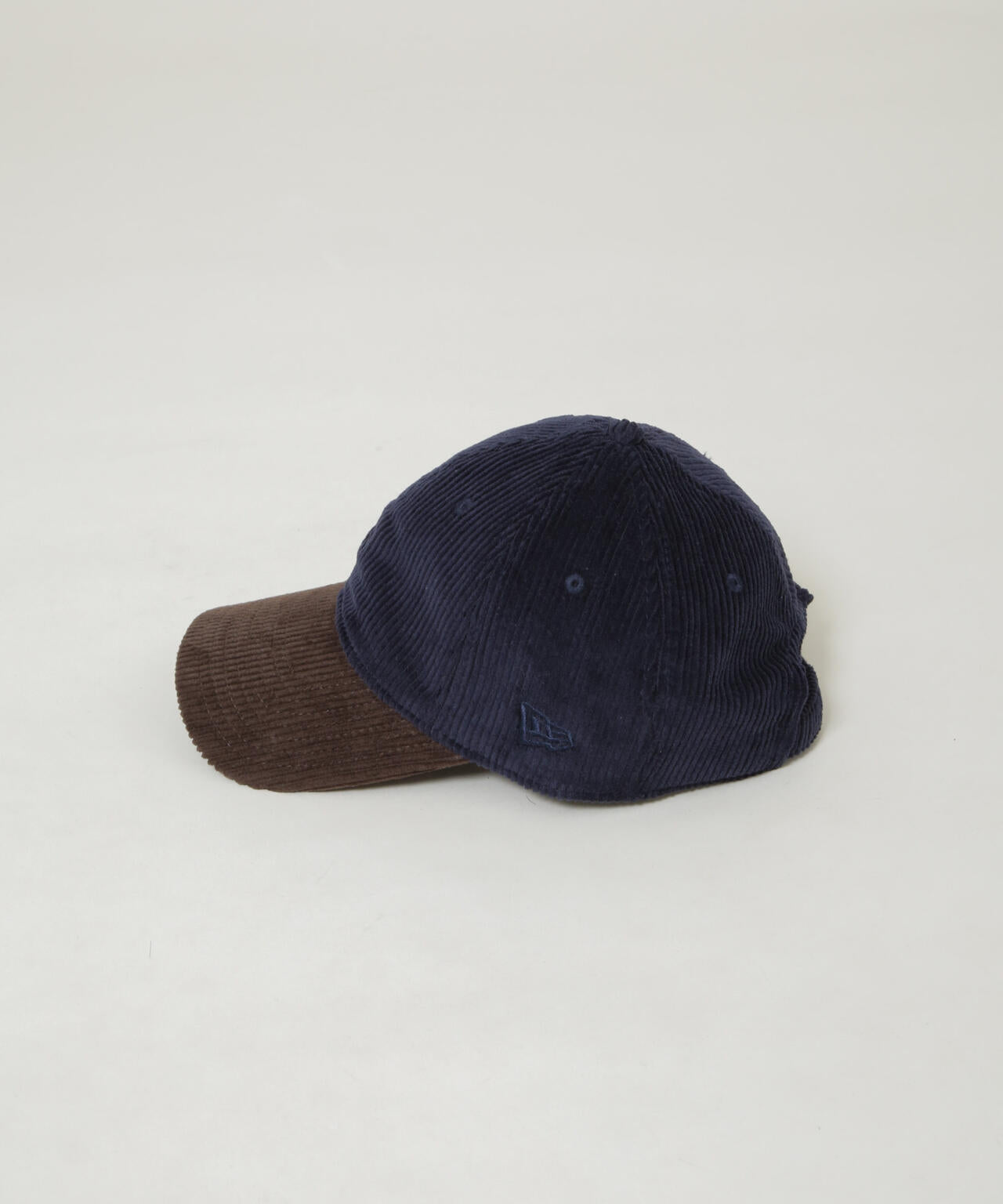 NEW ERA(R)/別注 CC NEYYAN MINILOGO corduroy 6716239001