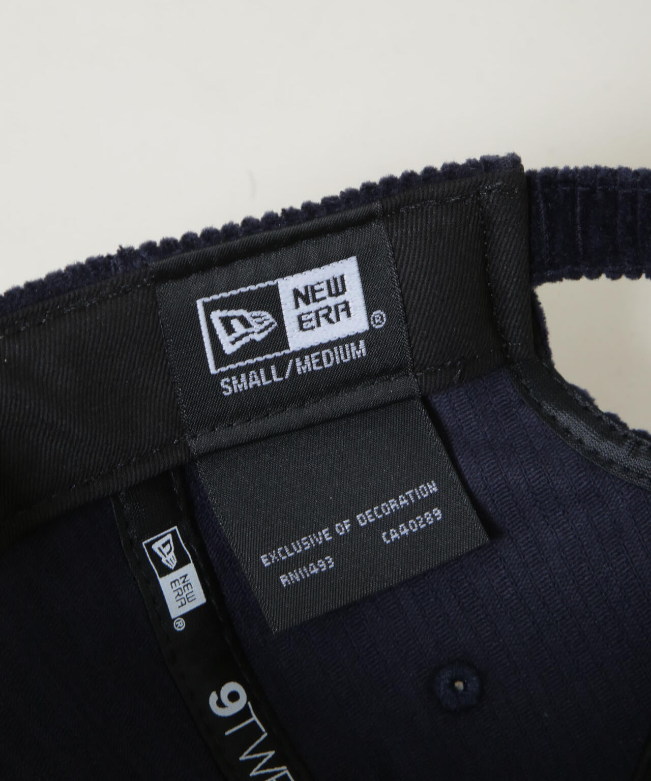 NEW ERA(R)/別注 CC NEYYAN MINILOGO corduroy 6716239001