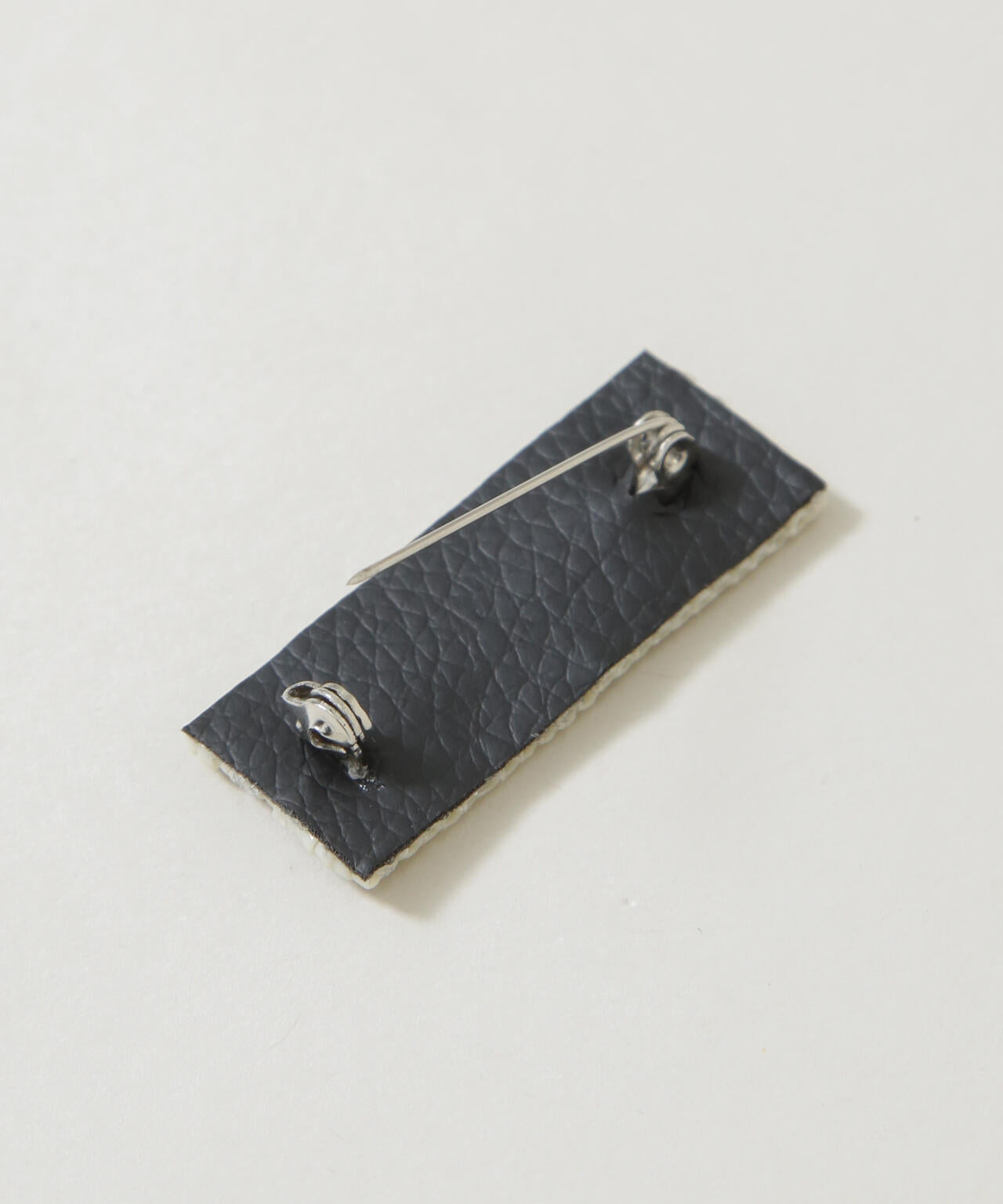 LY/Salam brooch 6716253016