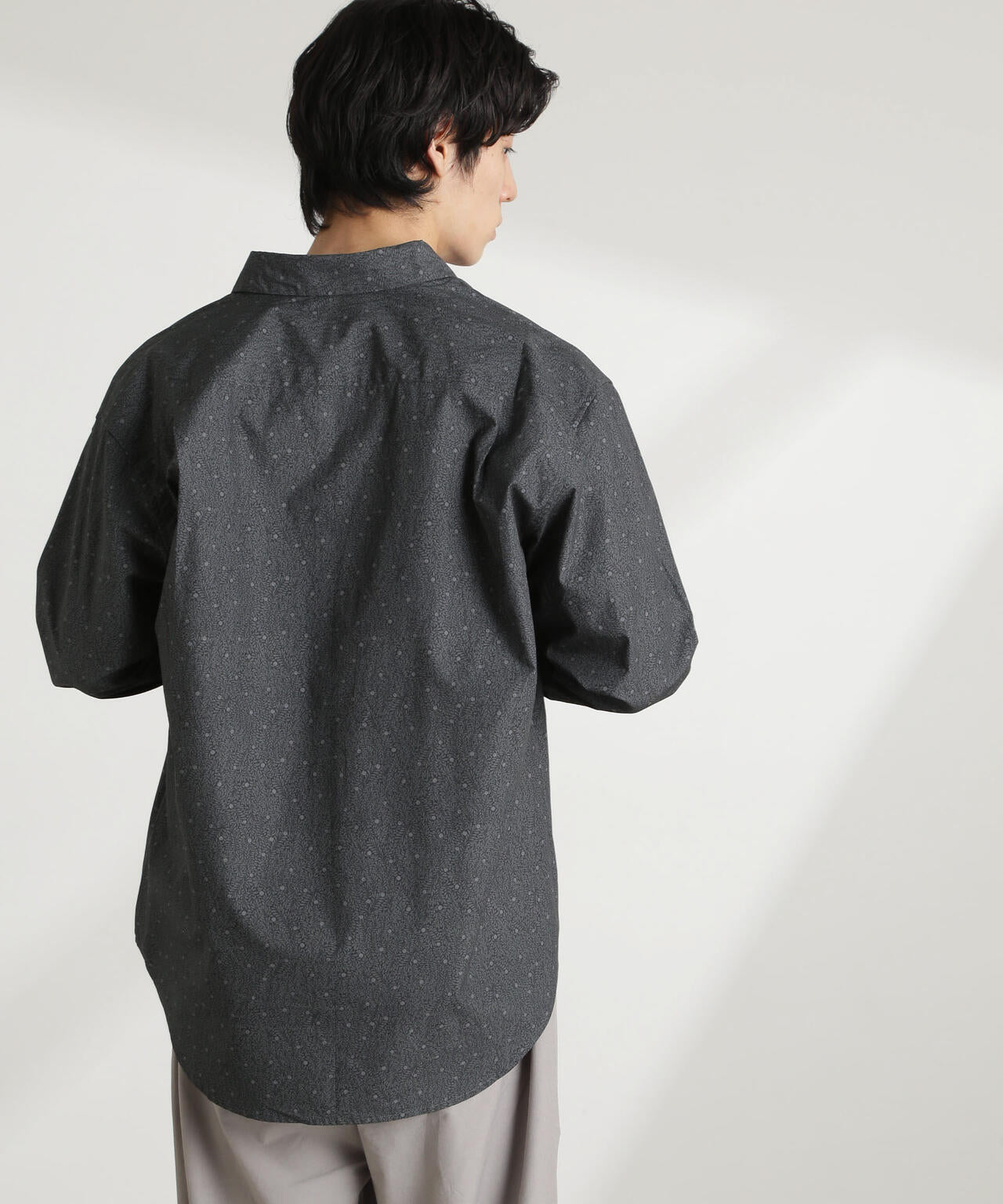 オリジナルパターンフラワープリントシャツ 長袖 6725120212