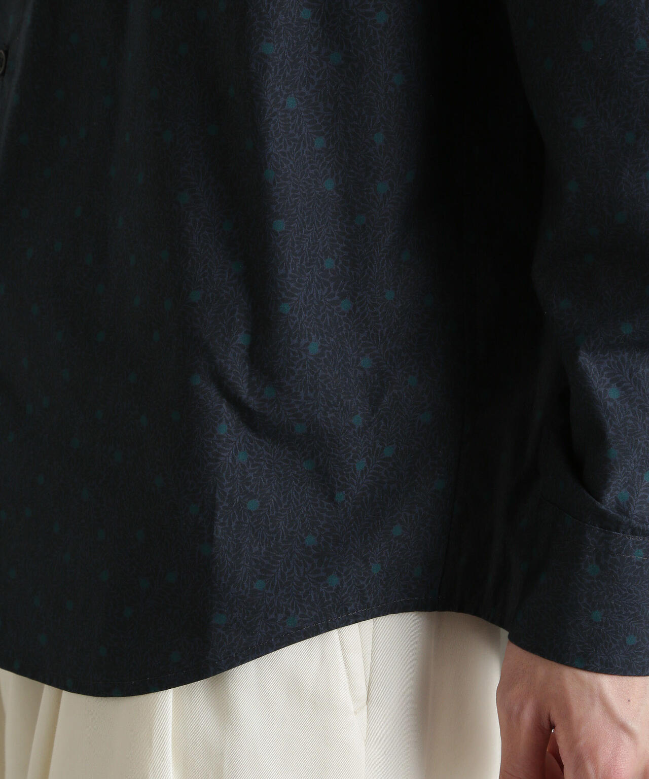 オリジナルパターンフラワープリントシャツ 長袖 6725120212