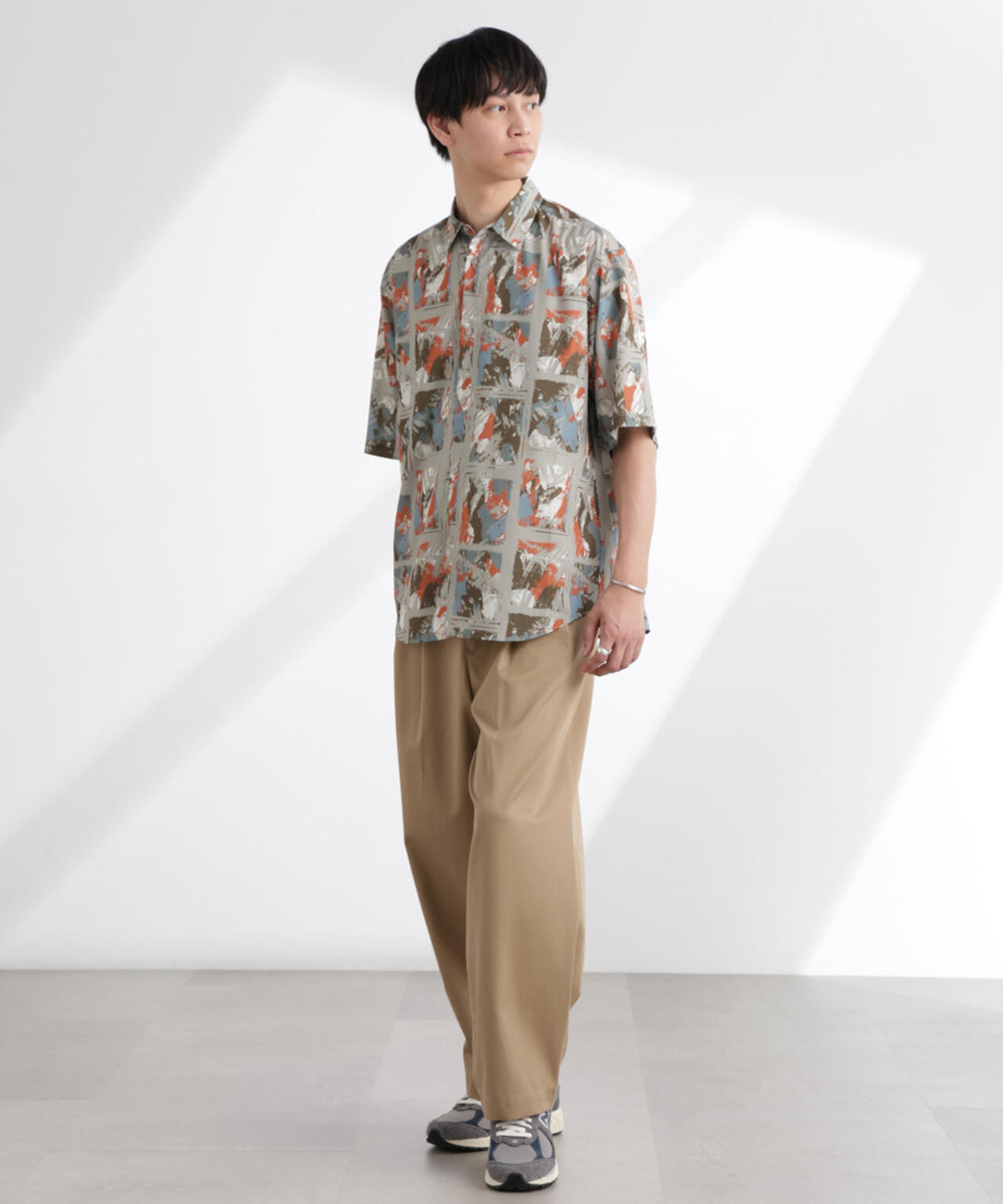 アート柄シャツ 半袖 6725121222