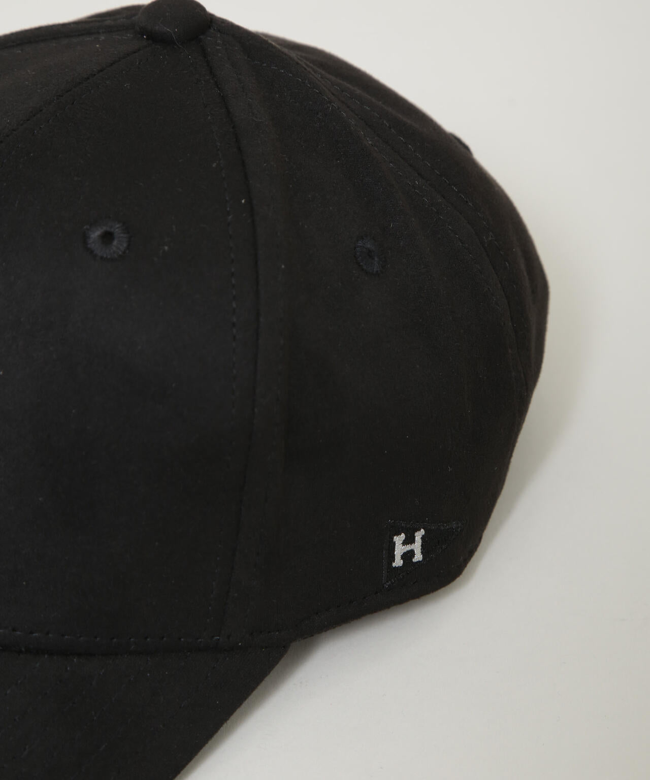 Healthknit/別注 フェイクスエードペナント刺繍キャップ 6725239014