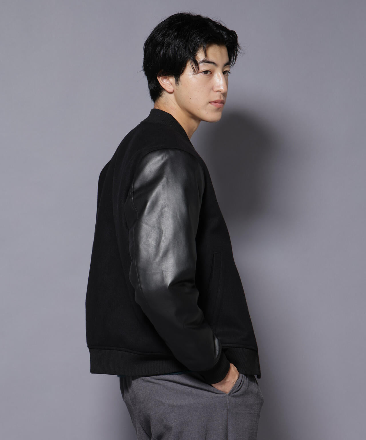 フェイクレザースタジャン 6726112202