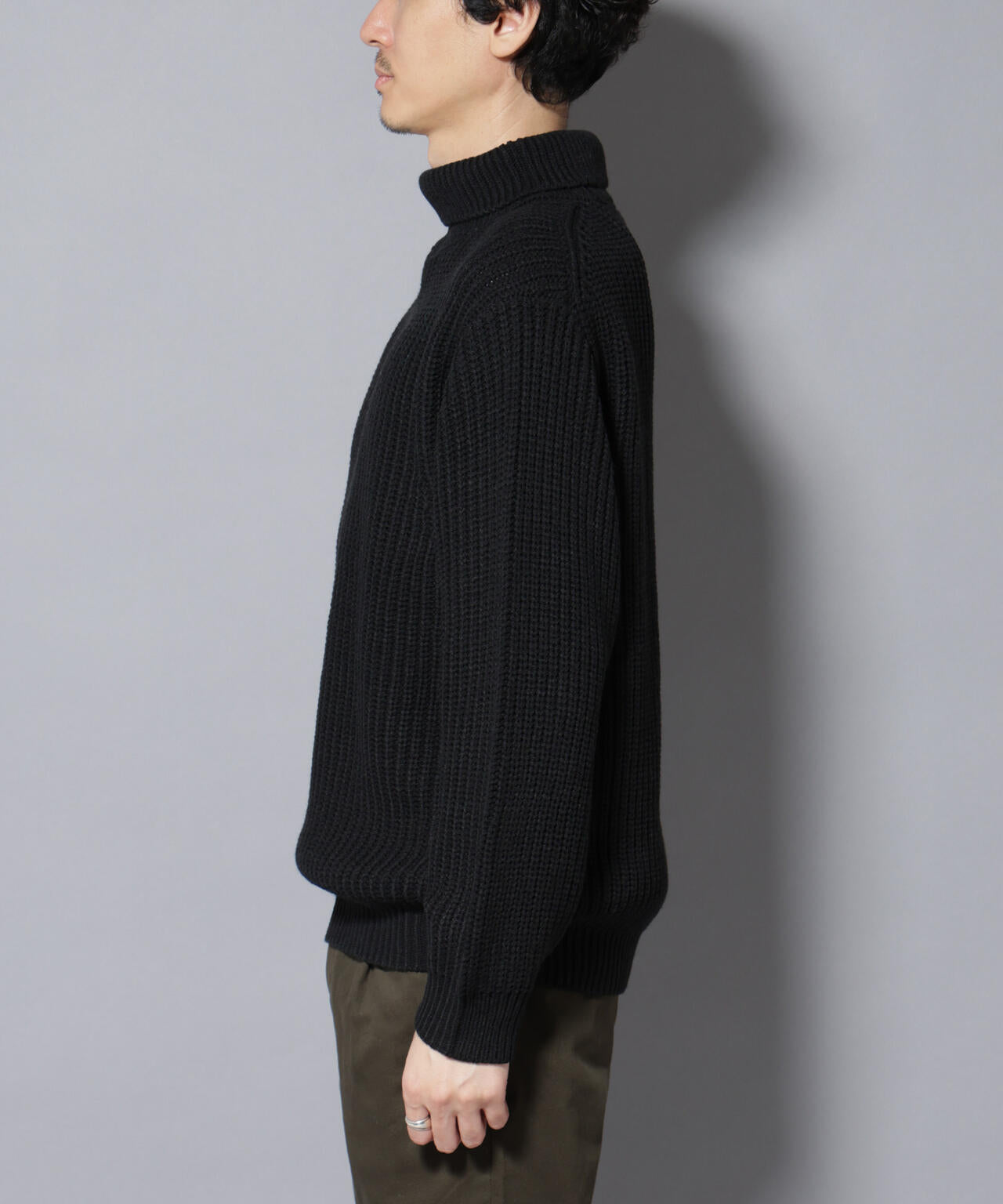 ローゲージタートルニット 6726122208