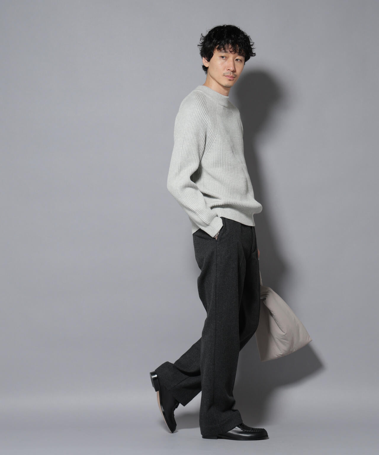 コットンMIXバルキーモックネックニット 6726122210