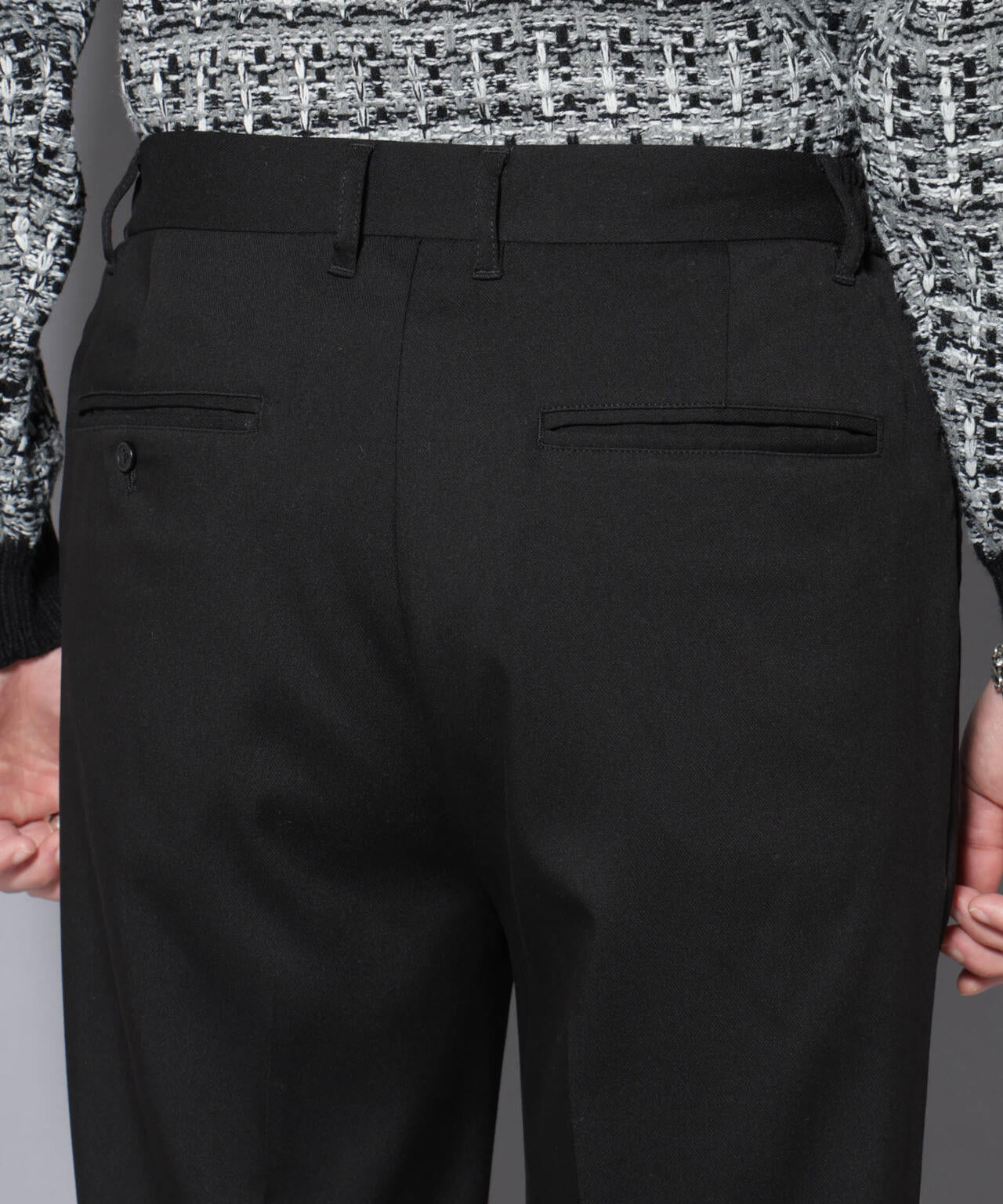 ウォーム側章ストレートスラックス 6726127201