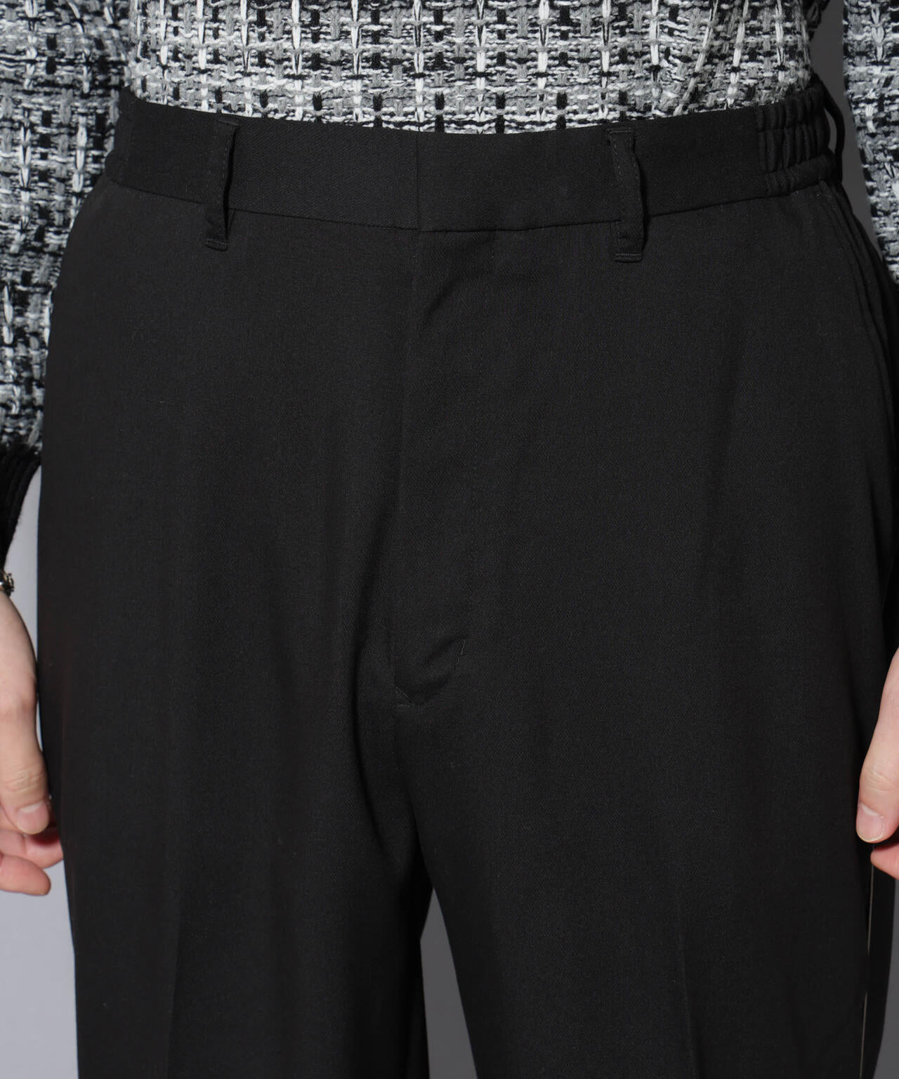 ウォーム側章ストレートスラックス 6726127201