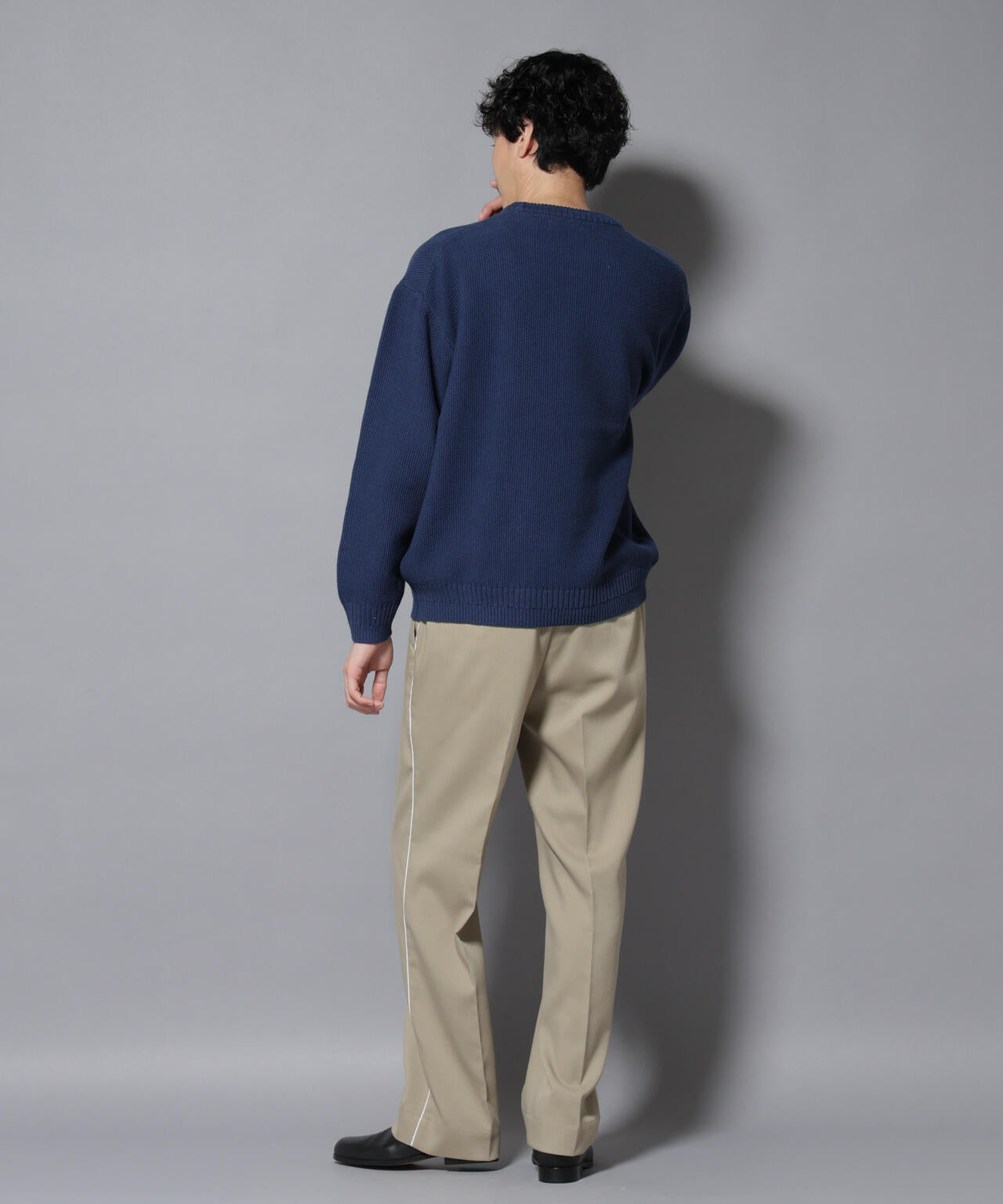 ウォーム側章ストレートスラックス 6726127201