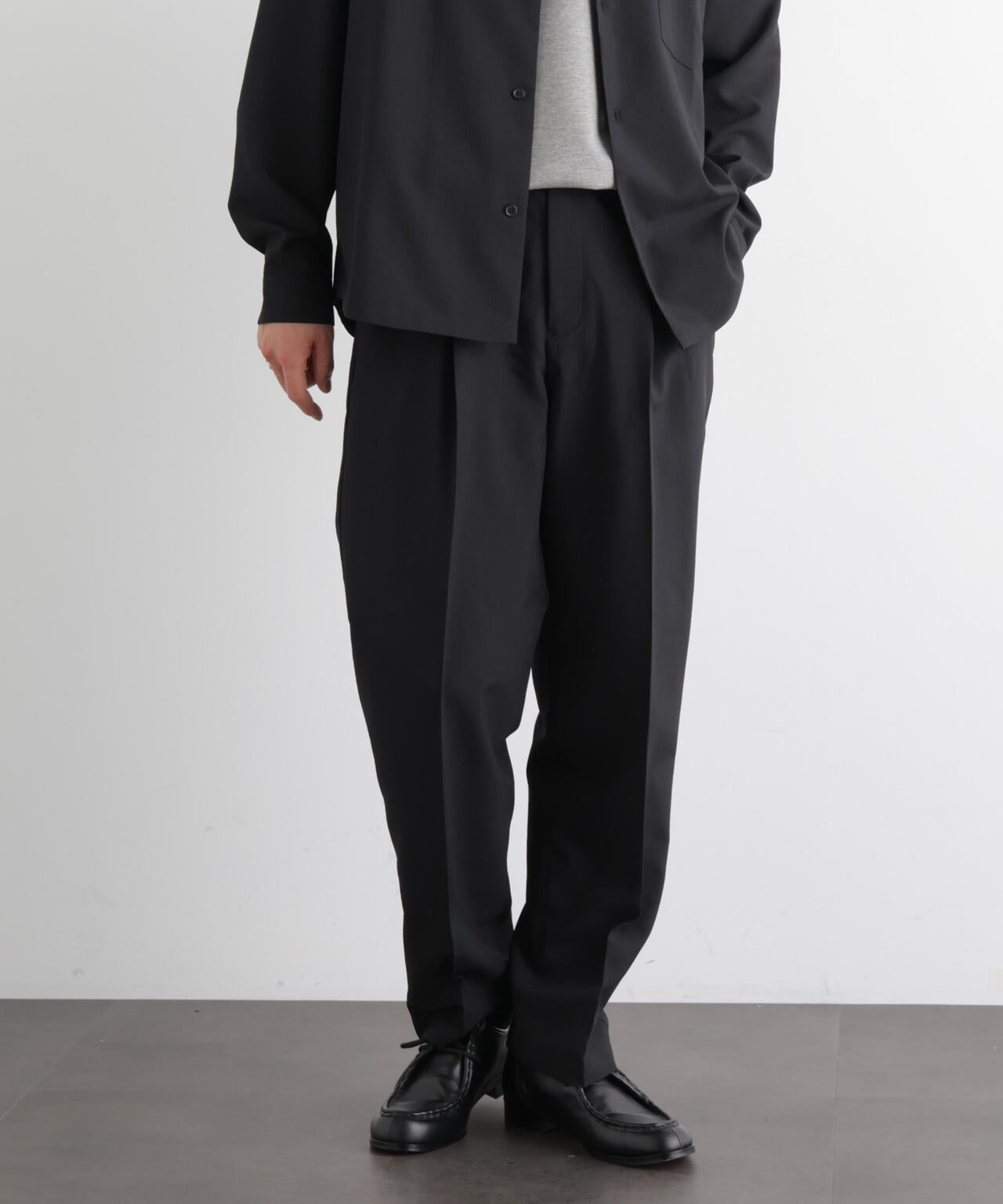 セオアルファ スラックス（セットアップ可）