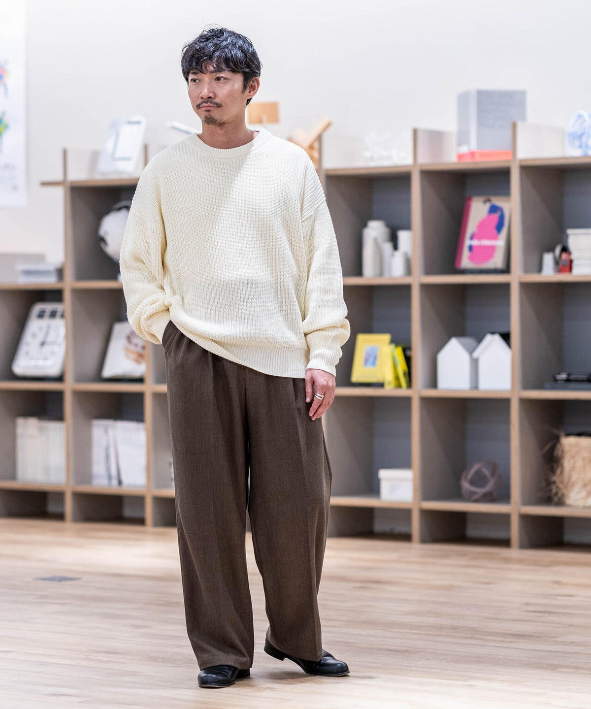 WEB限定/ワイドフィット畔編クルーネックニット 6726222227