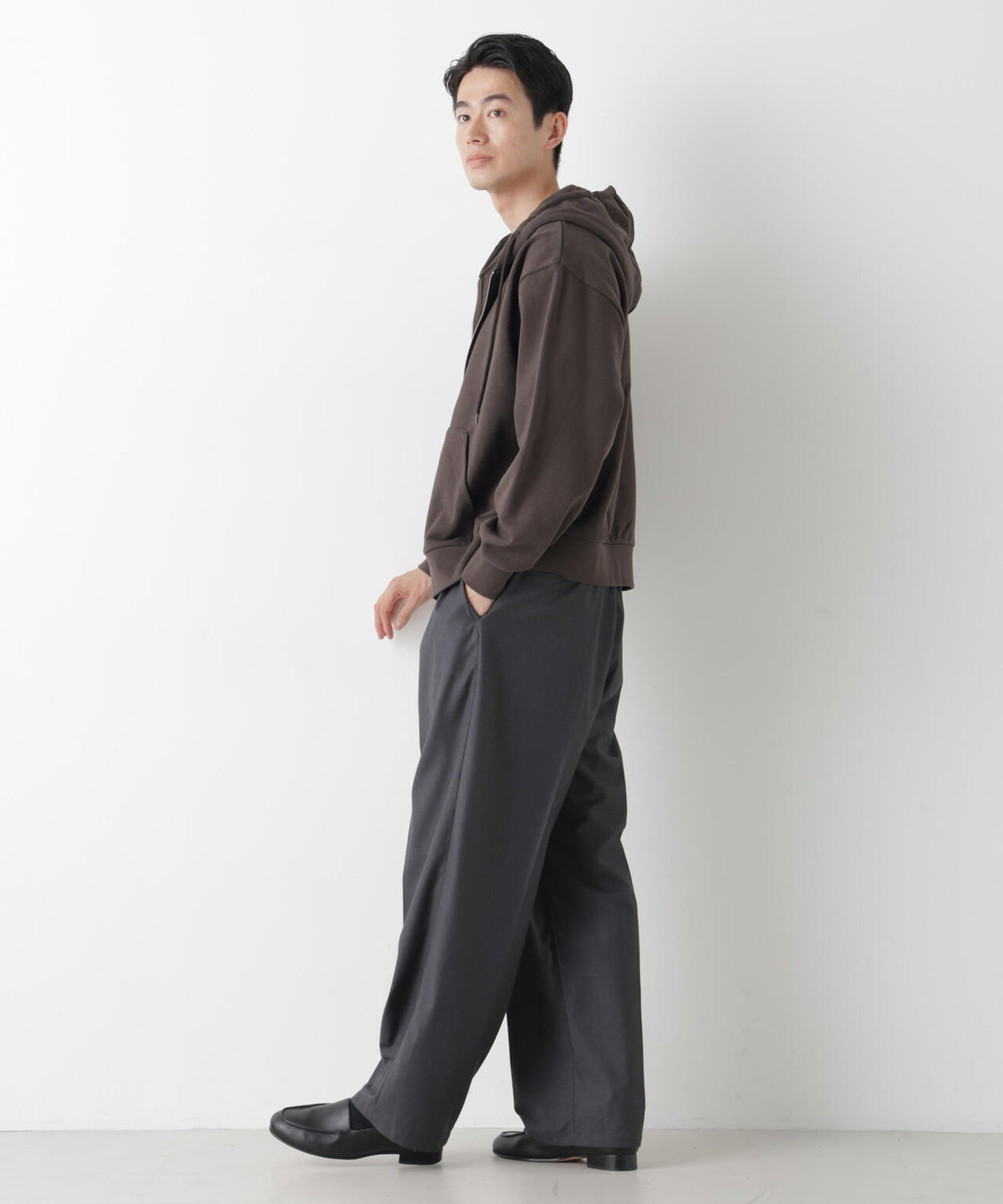 WEB限定/ワイドフィットスウェットZIPパーカー 6726223217