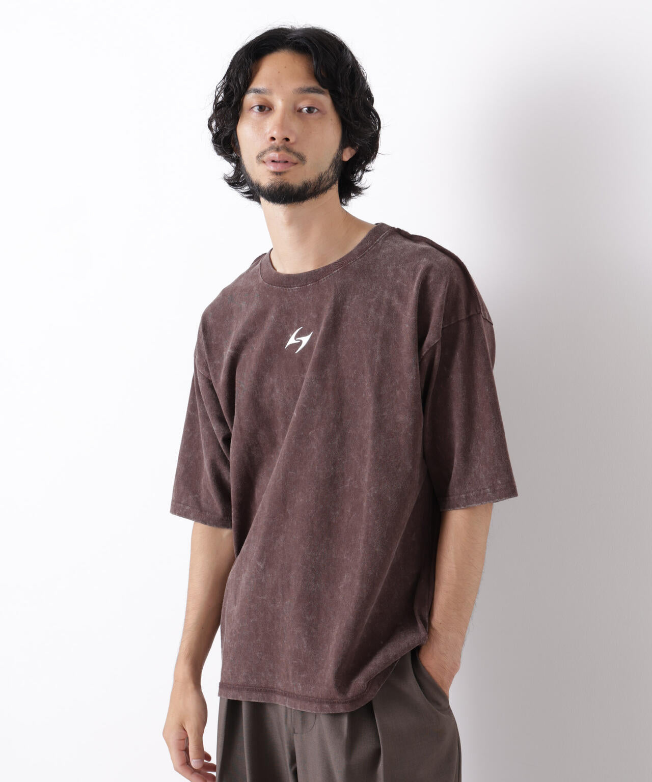 181cm　B:75 W:73 H:90 着用サイズ：L
