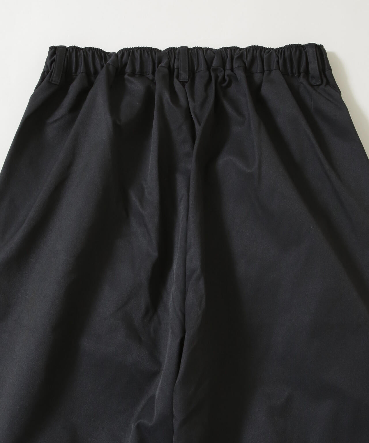 NORMANBROS/変形裾タックオーバーワイドパンツ 6726227003