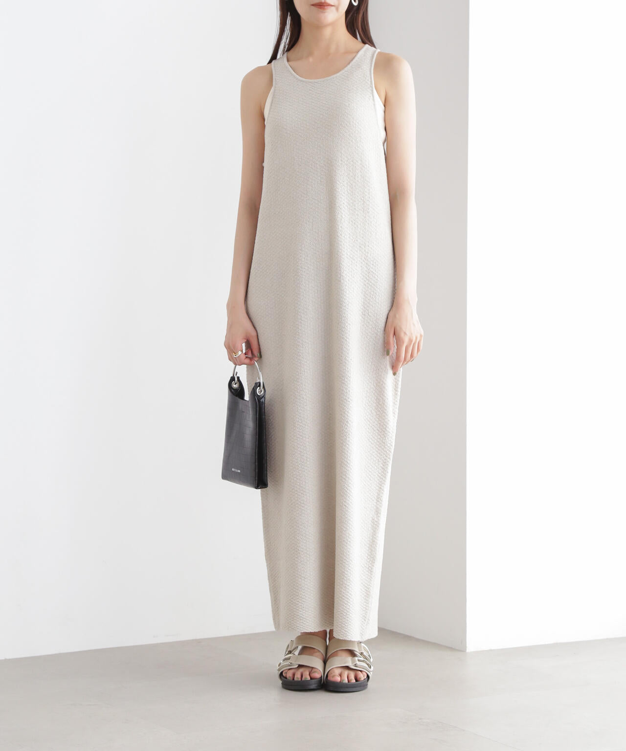 アメスリニットワンピース 6734219300