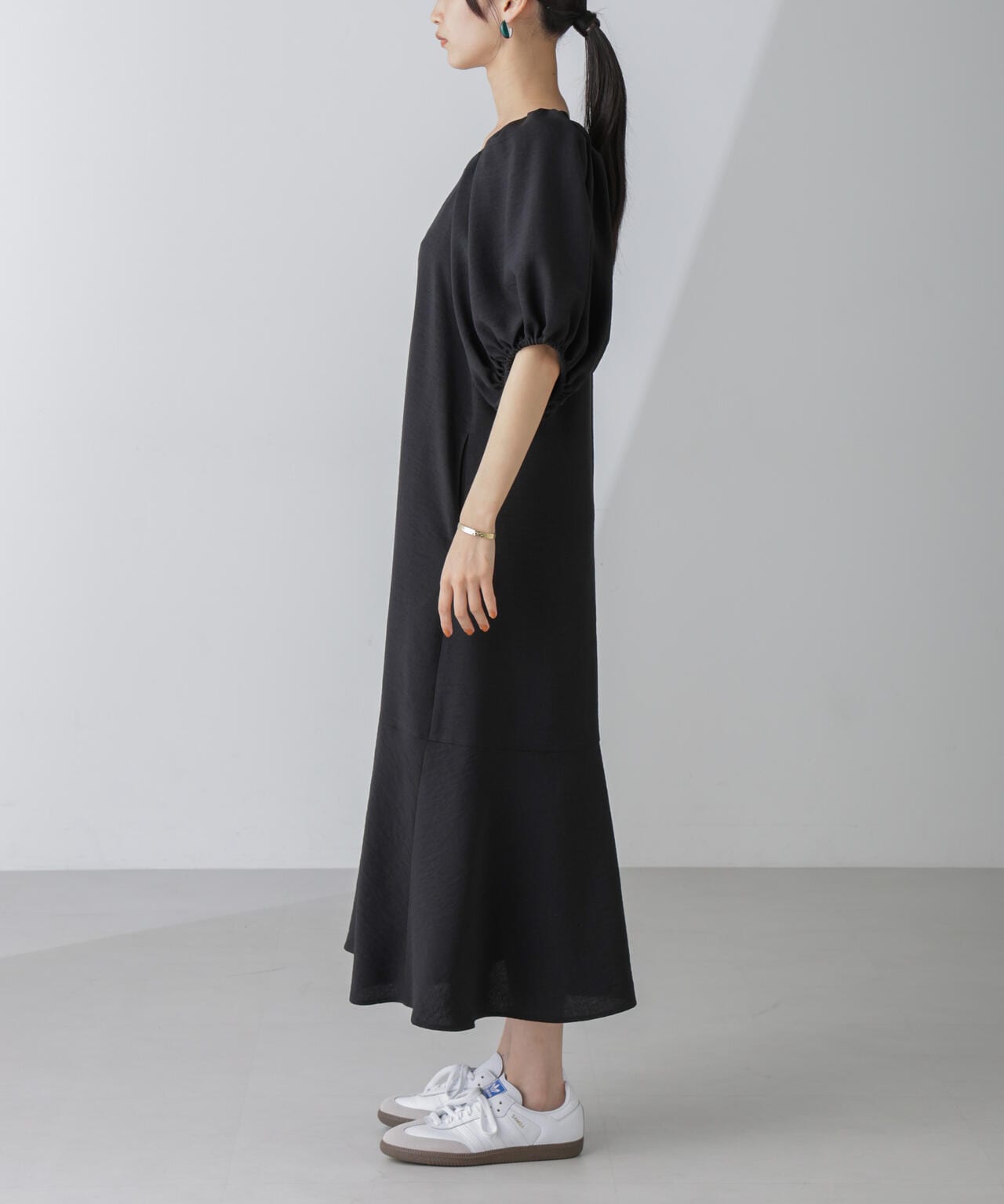 ボリュームスリーブフレアワンピース 6734219308