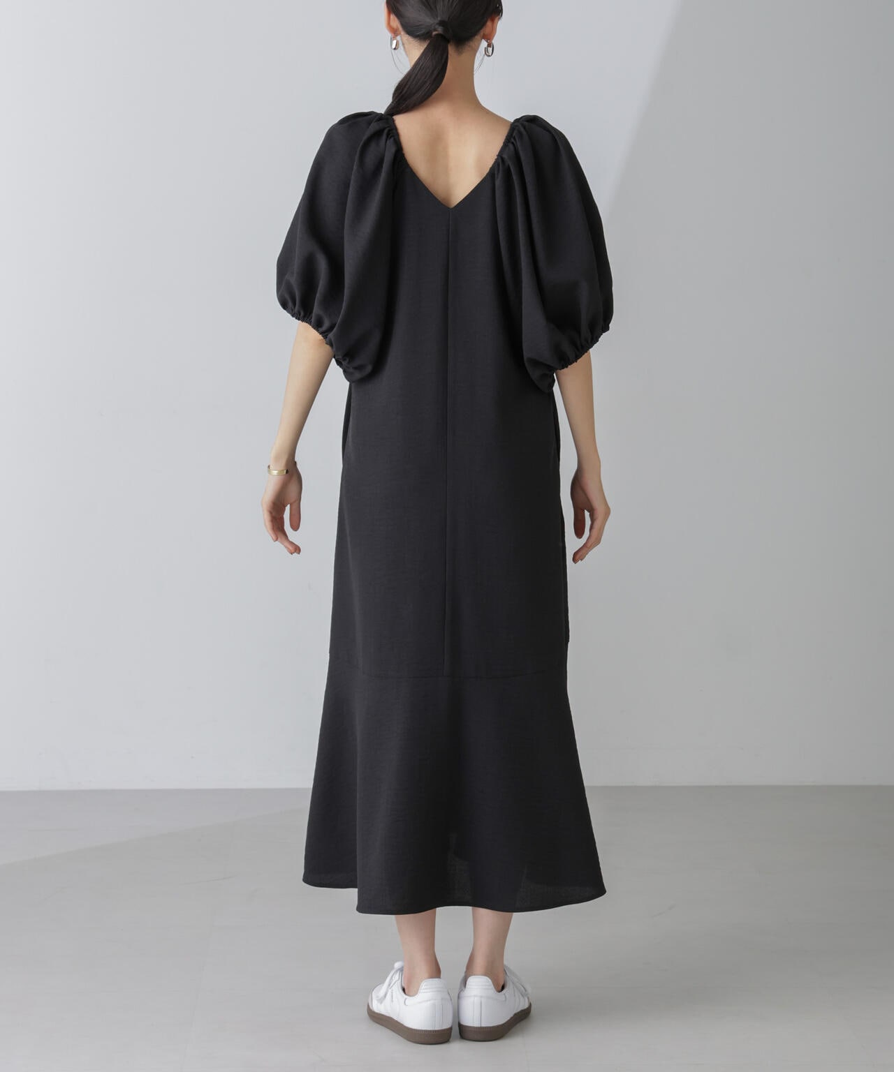 ボリュームスリーブフレアワンピース 6734219308