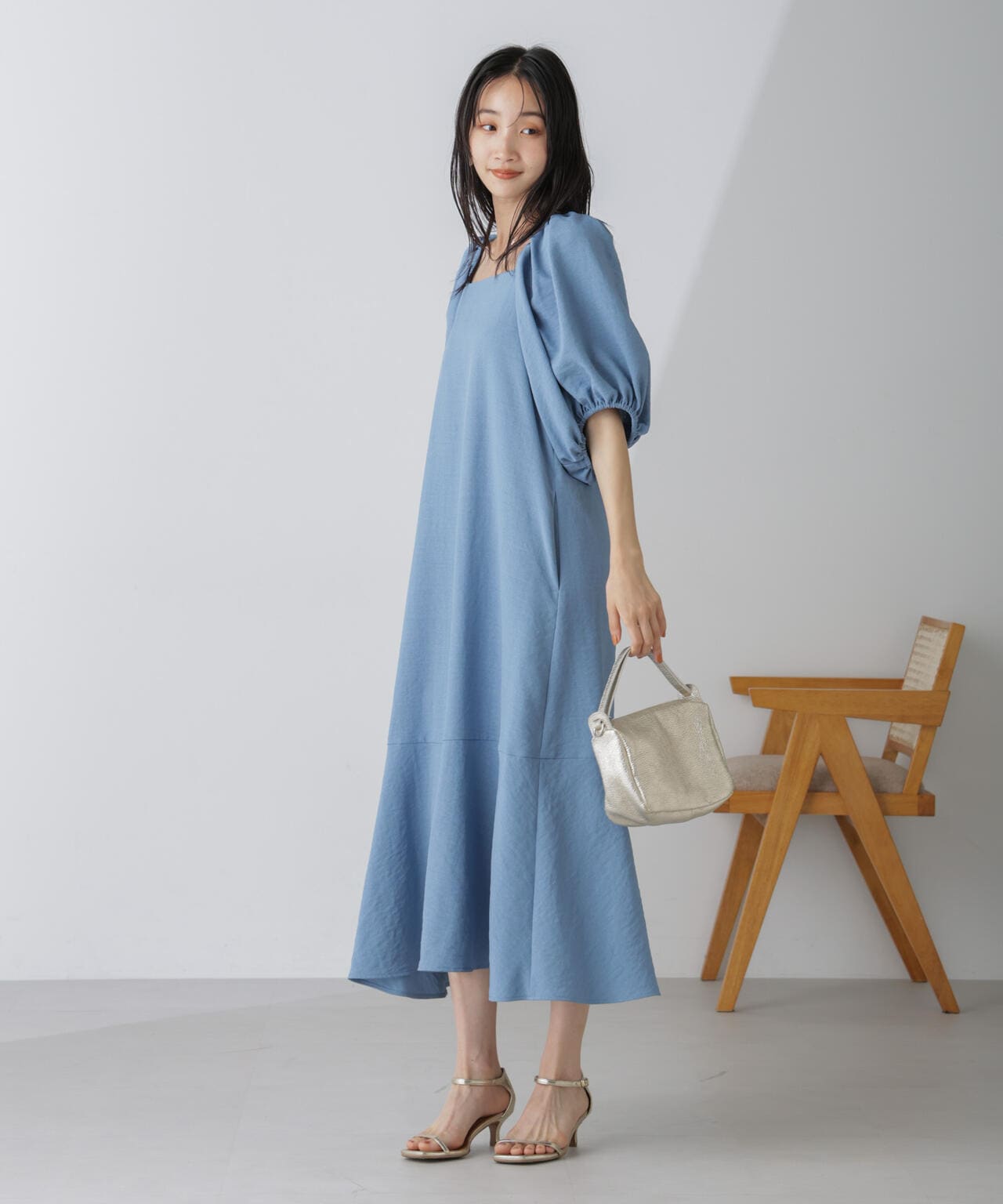 ボリュームスリーブフレアワンピース 6734219308