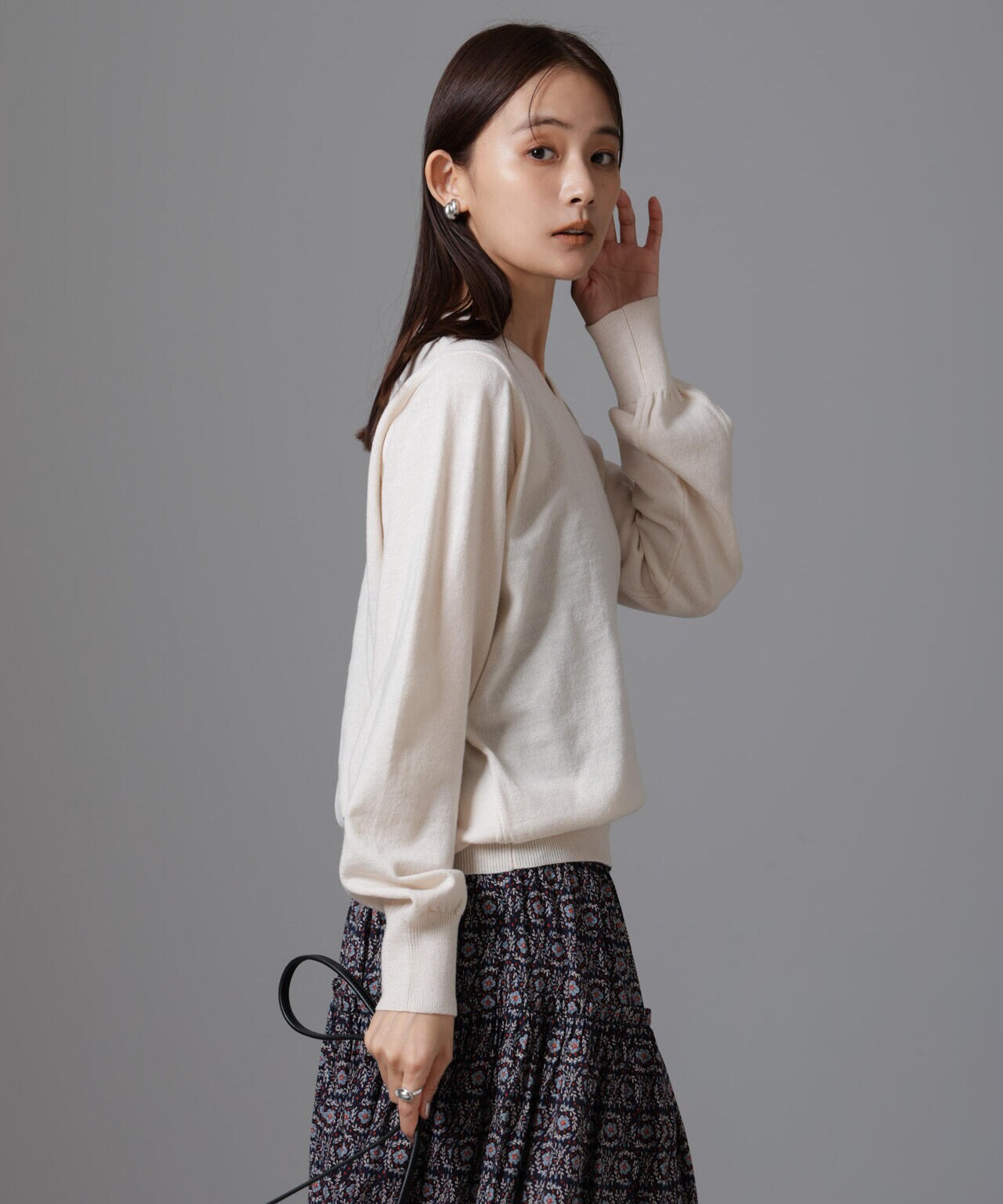 静電気防止 Vネックプルオーバーニット 6734222332