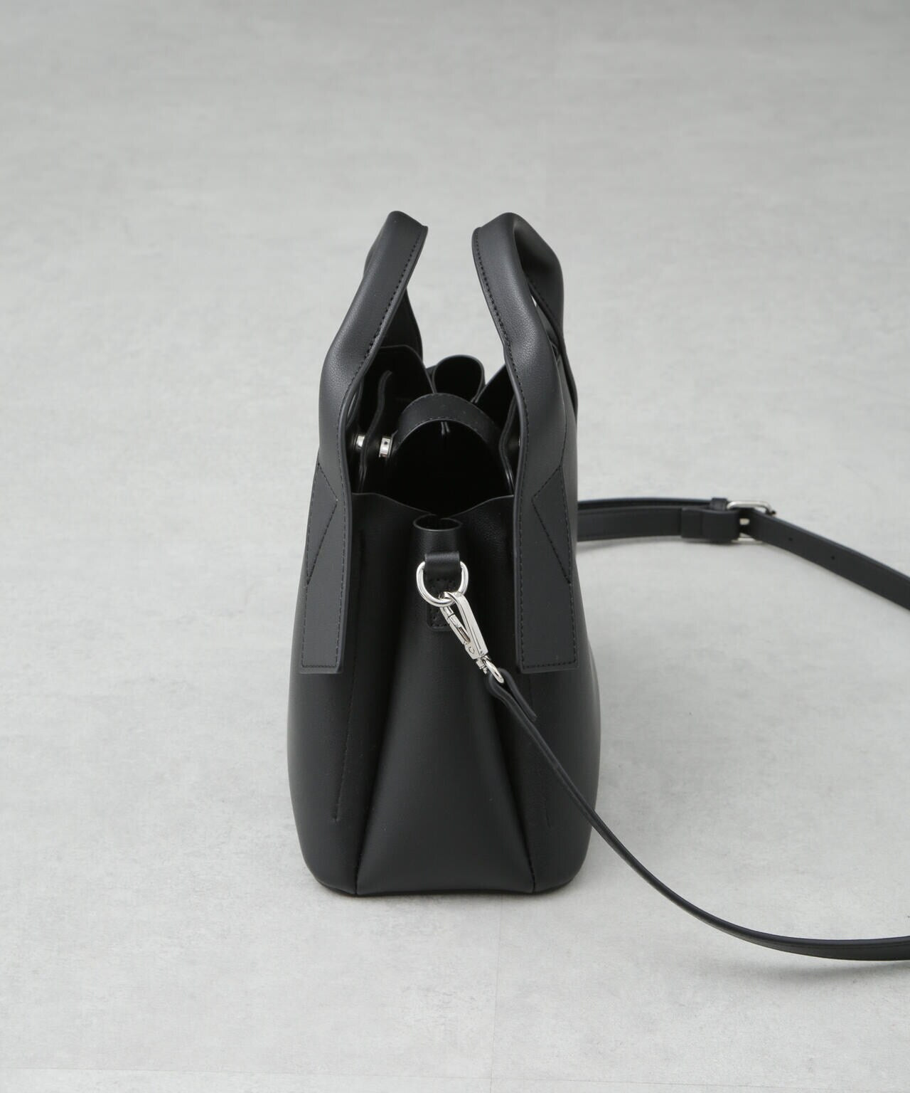 WEB限定/アウトハンドルデザイントートバッグ 6734232308