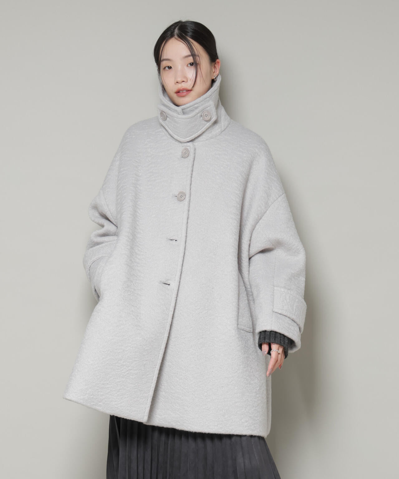 ブークレスタンドカラーミドルコート 6735211309