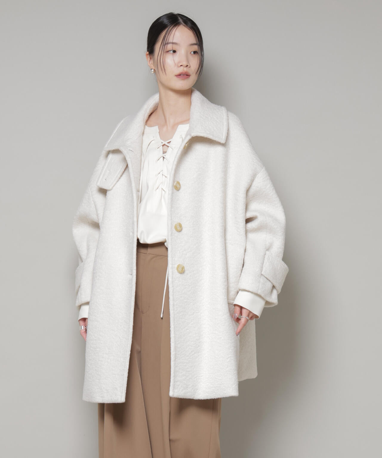 ブークレスタンドカラーミドルコート 6735211309