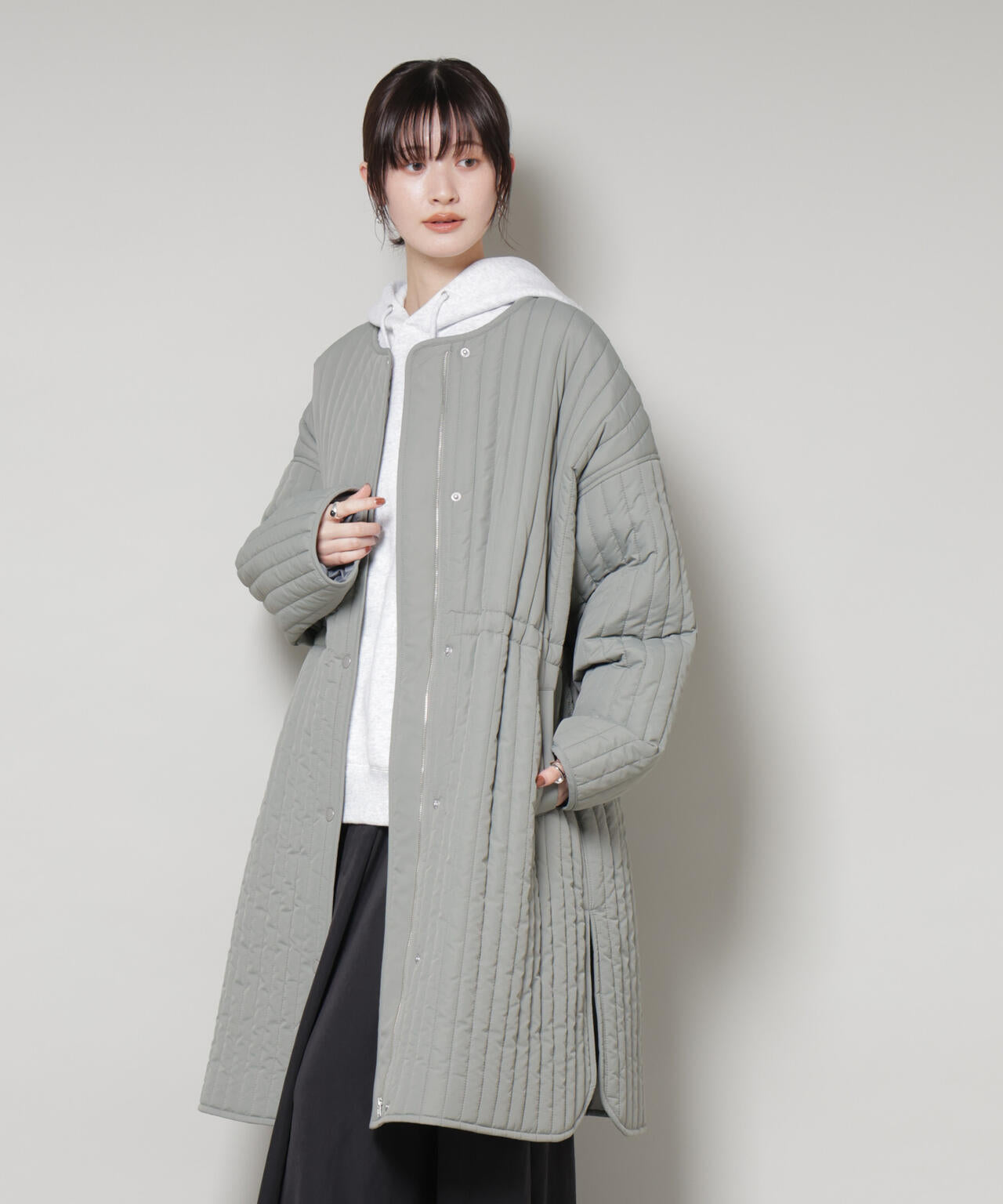 撥水加工 中綿キルティングウエストドロストノーカラーコート 6735211312