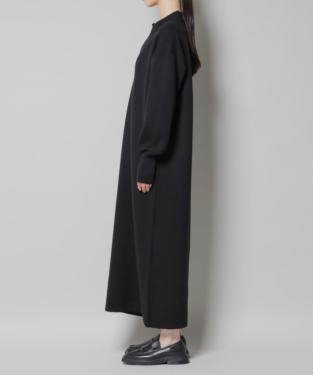 スウェットライク衿付きスキッパーニットワンピース 6735219328