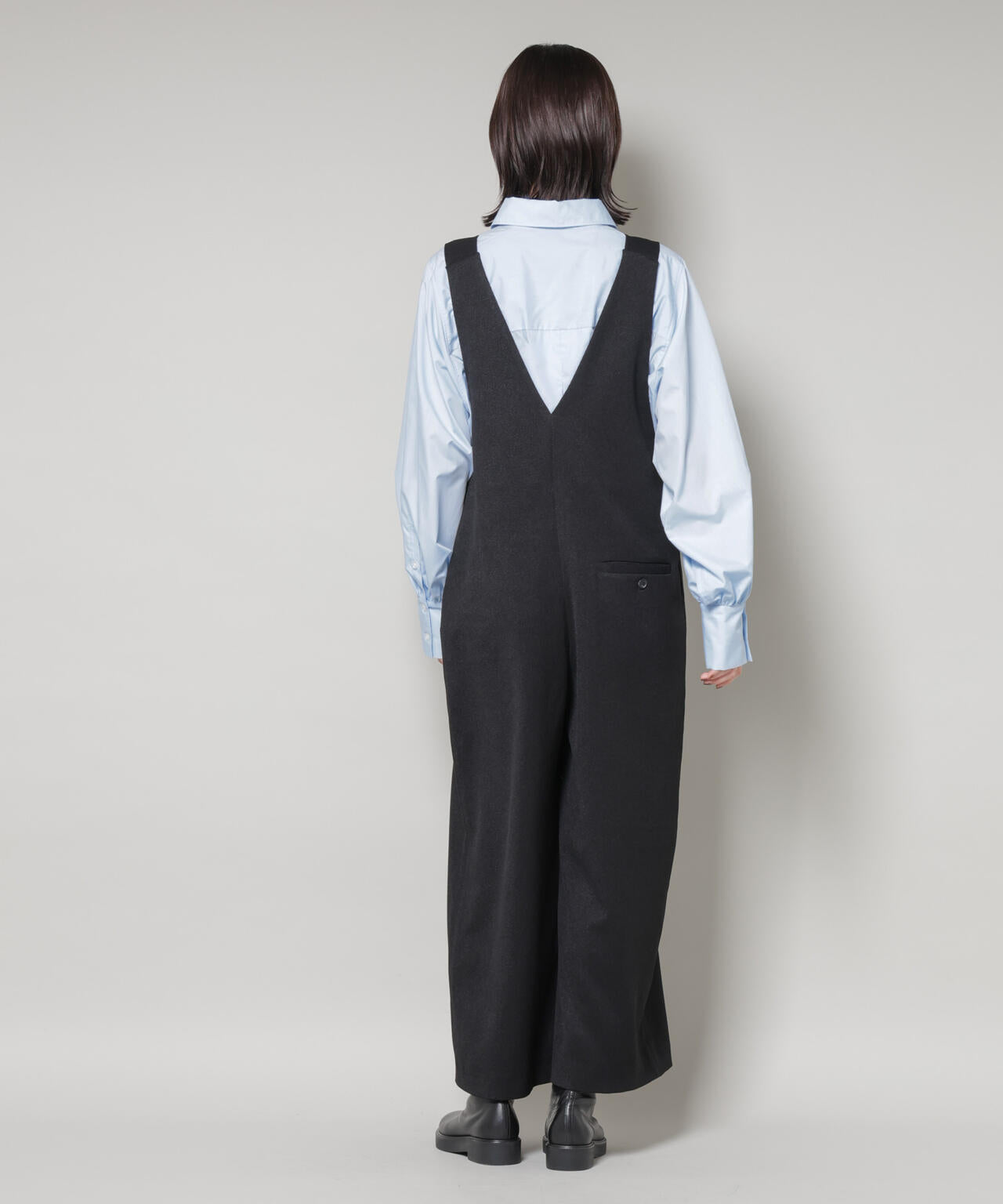 Vネックオールインワン 6735219333