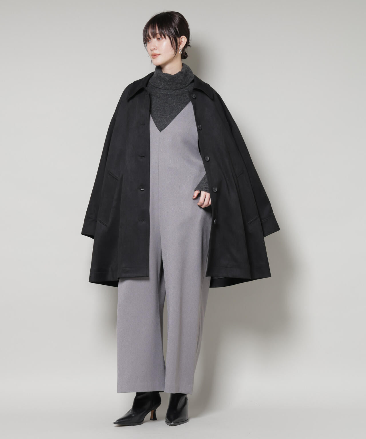 Vネックオールインワン 6735219333