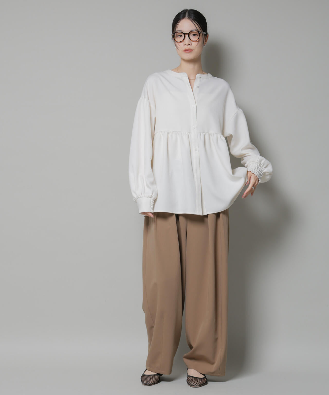 ウールライクポリエステル前後2way切り替えペプラムブラウス(セットアップ可) 6735220314