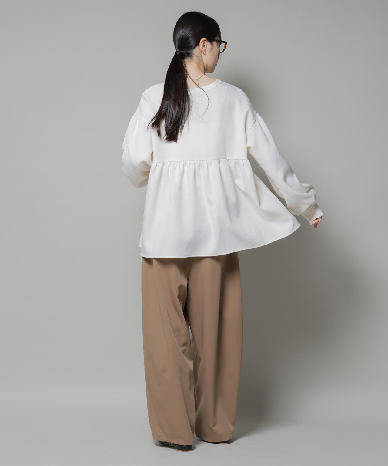 ウールライクポリエステル前後2way切り替えペプラムブラウス(セットアップ可) 6735220314