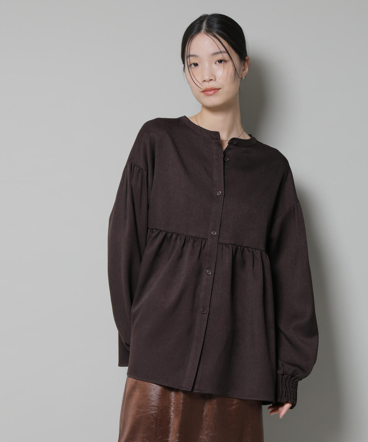 ウールライクポリエステル前後2way切り替えペプラムブラウス(セットアップ可) 6735220314