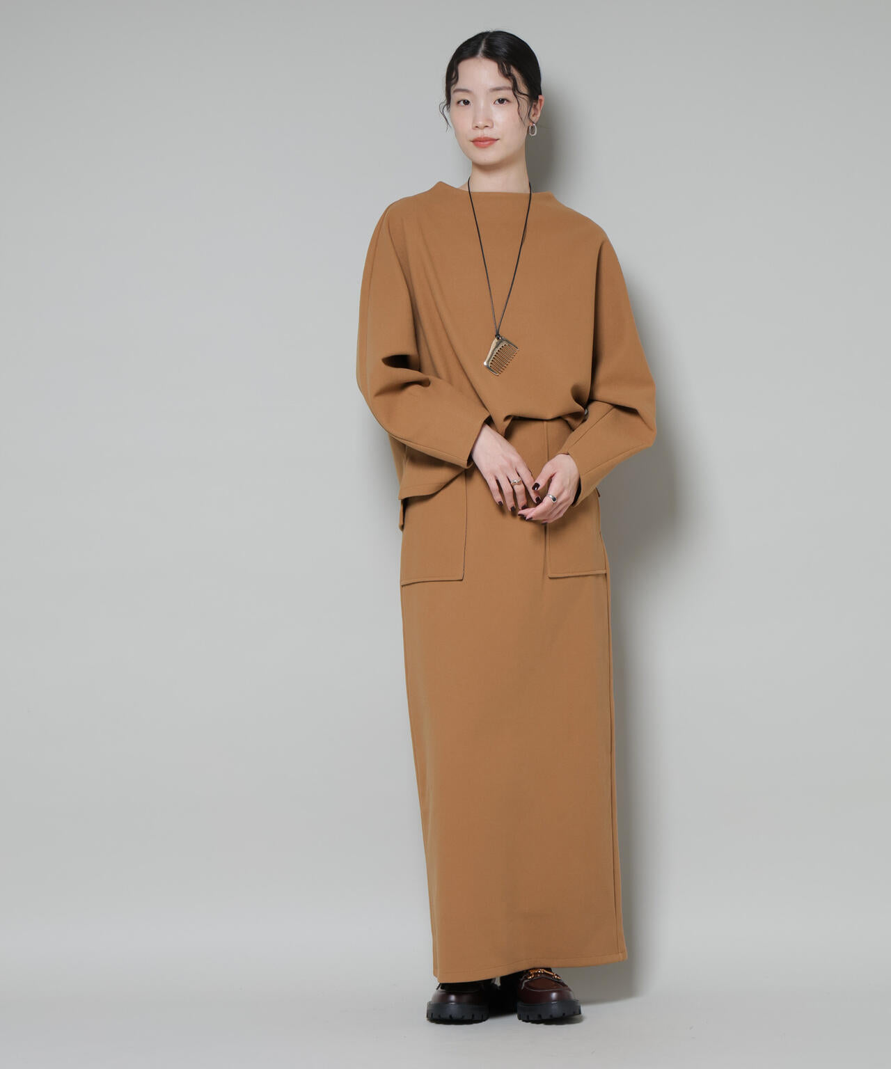 ソフトメルトンジャージータックスリーブモックネックトップス(セットアップ可) 6735220315