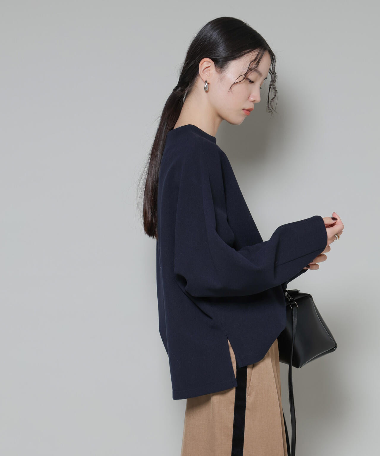 ソフトメルトンジャージータックスリーブモックネックトップス(セットアップ可) 6735220315