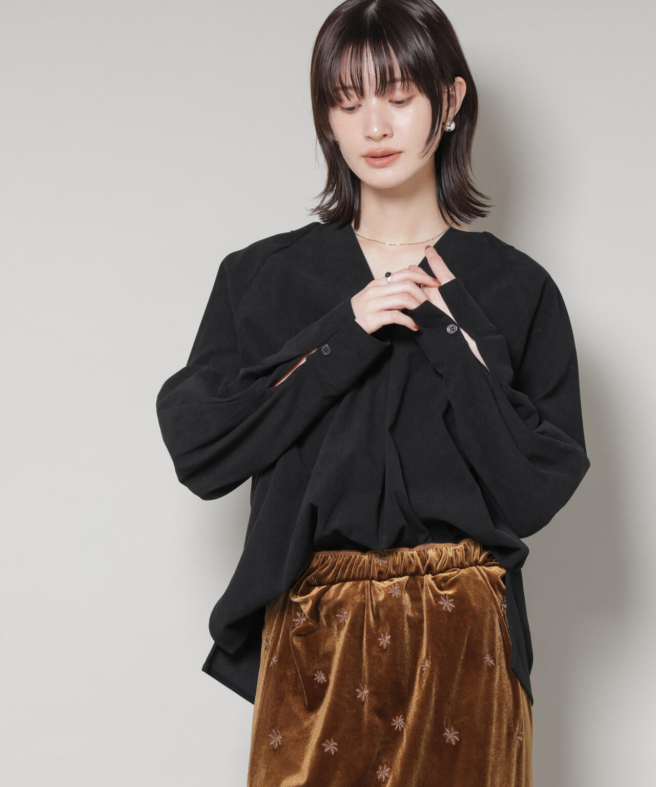 ストレッチ起毛スキッパープルオーバーブラウス(セットアップ可)