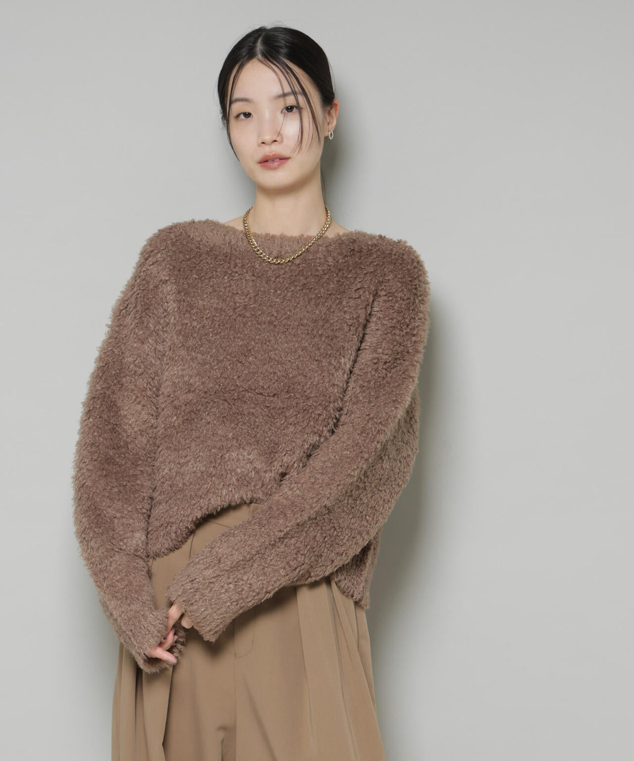 クロップドワイド起毛加工ニットトップス 6735222335