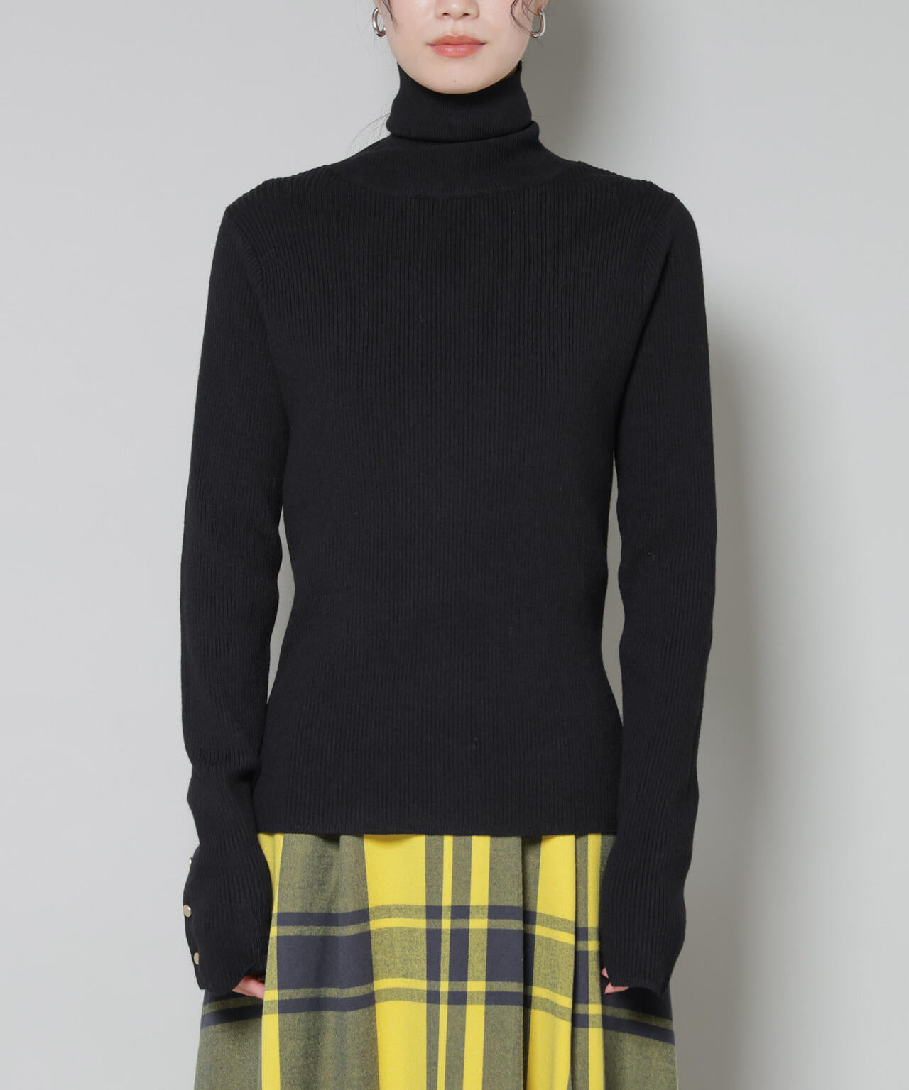 洗濯機洗可メタルボタンリブニット 6735222343