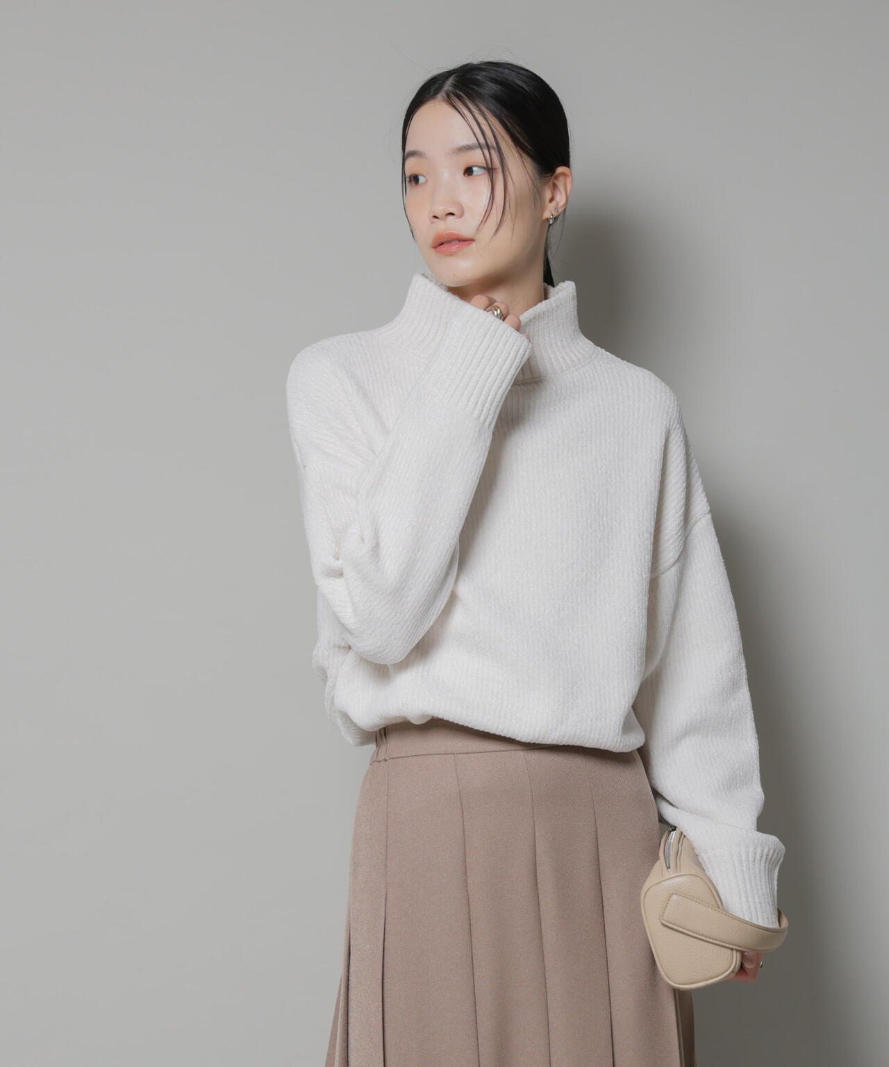 ベロアモールハイネックワイドニット 6735222344