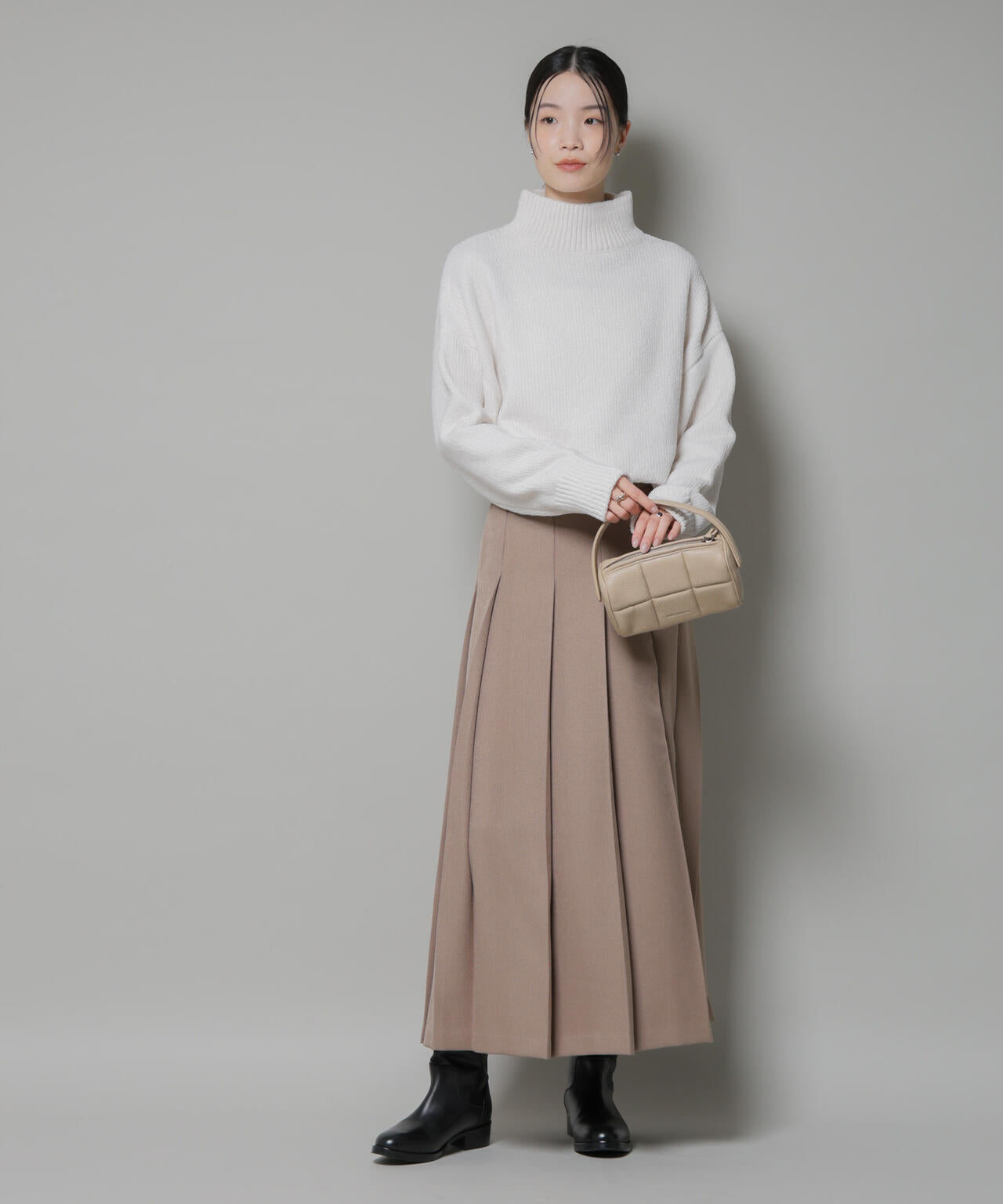 ベロアモールハイネックワイドニット 6735222344