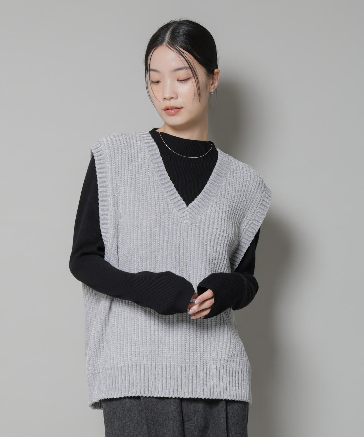 ベロアモールVネックニットベスト 6735222345