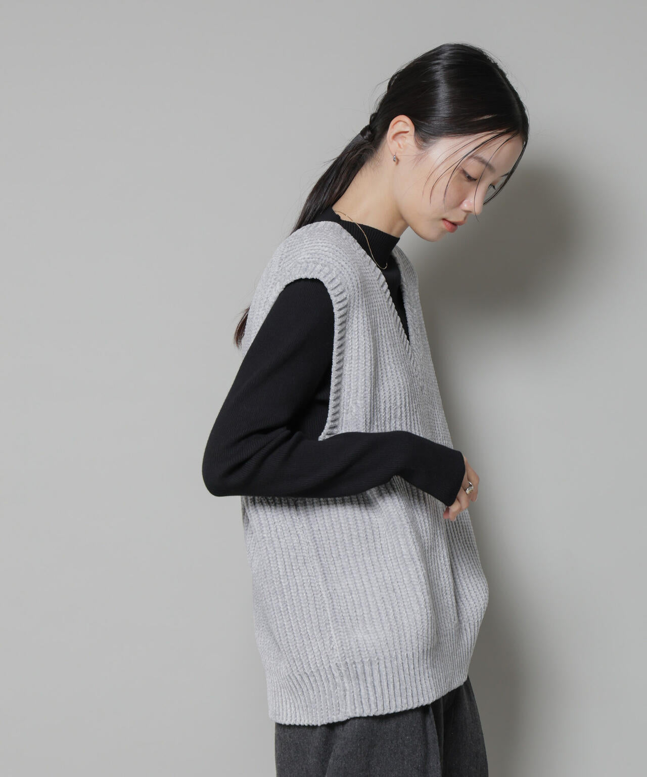 ベロアモールVネックニットベスト 6735222345