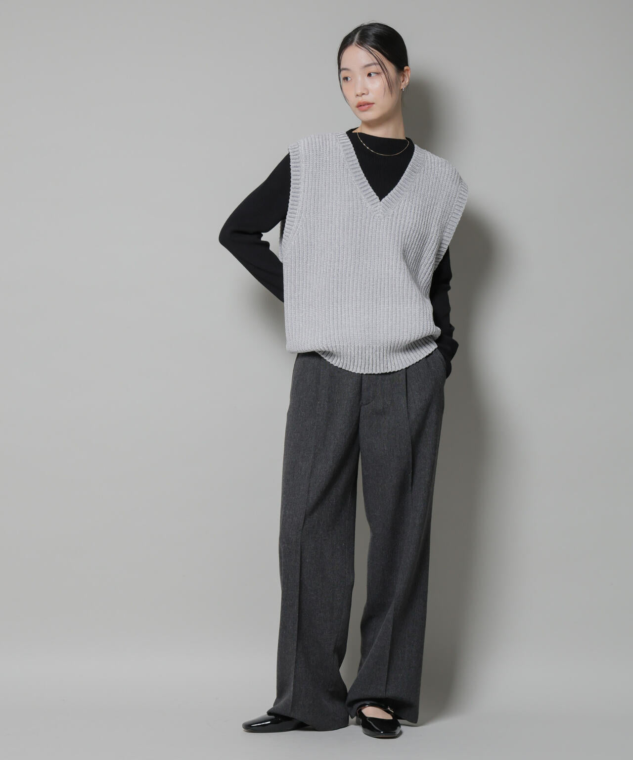 ベロアモールVネックニットベスト 6735222345