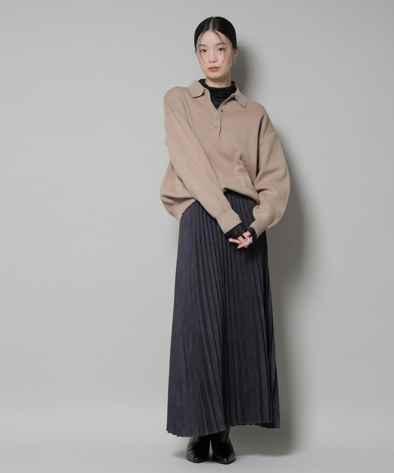 スウェットライク衿付きボタンニット 6735222346