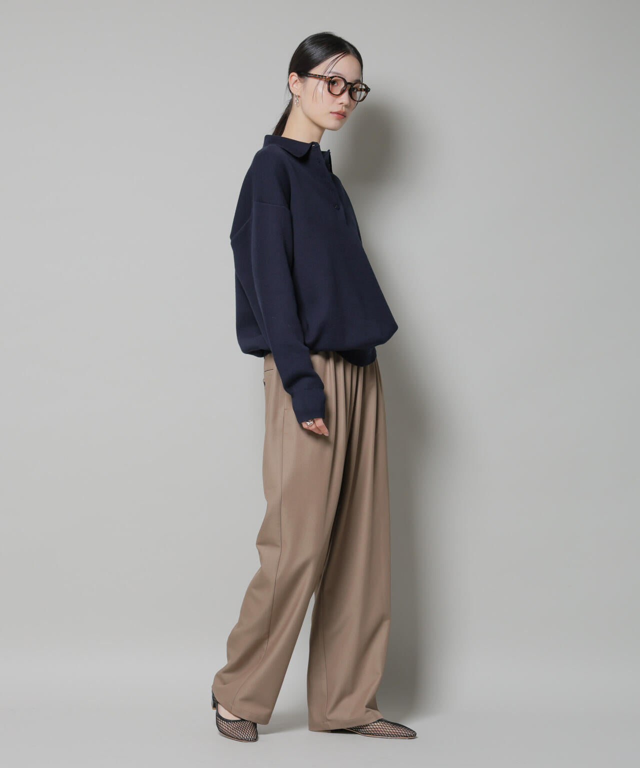 スウェットライク衿付きボタンニット 6735222346