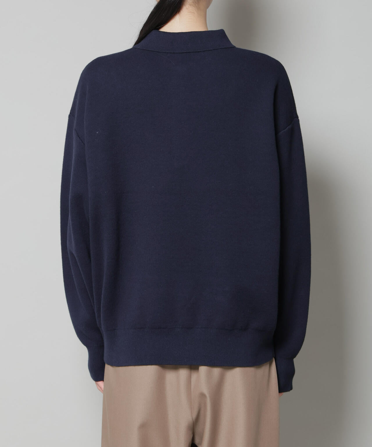 スウェットライク衿付きボタンニット 6735222346