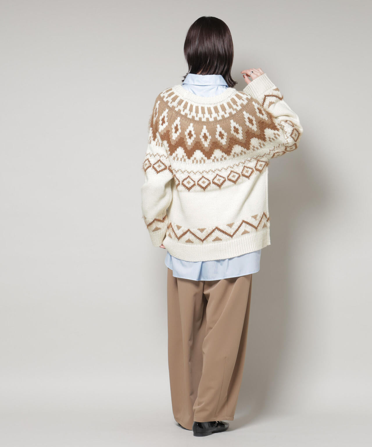 シャギーミックス求心柄ニットトップス 6735222350