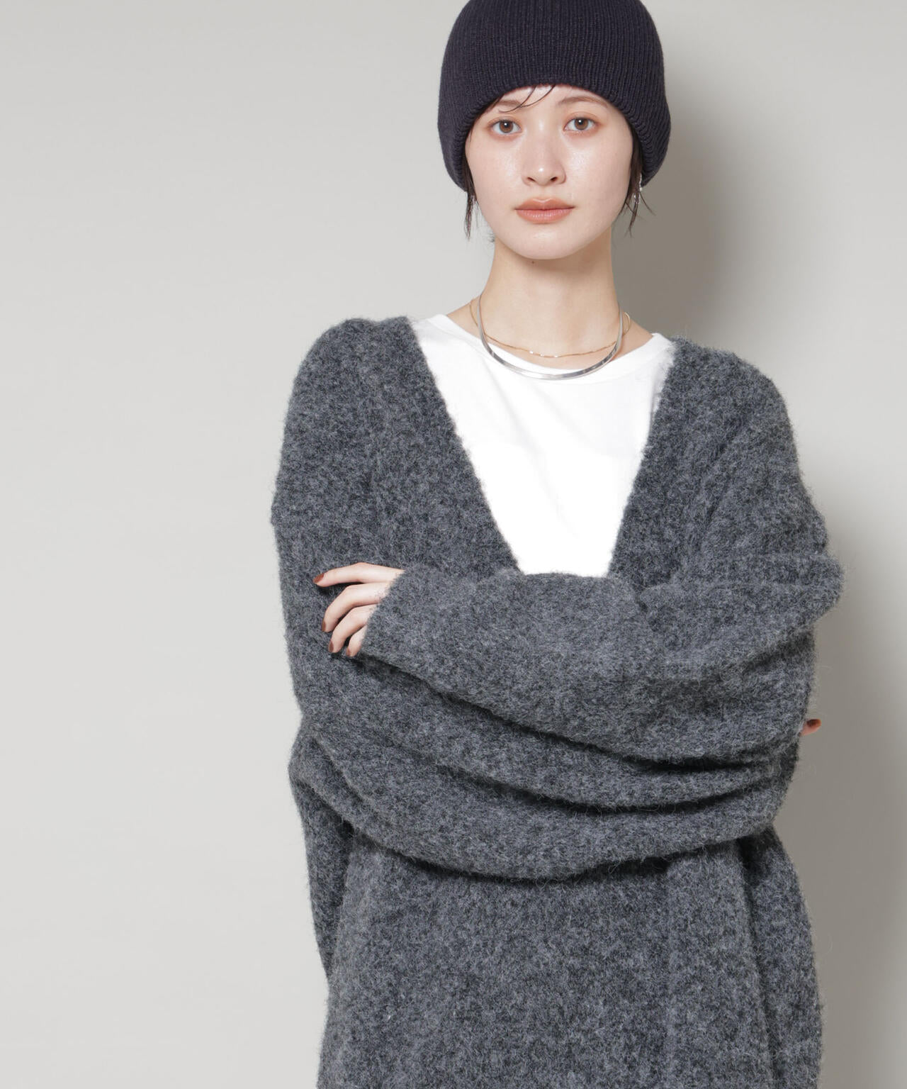 深Vネックオーバーニットプルオーバー 6735222351