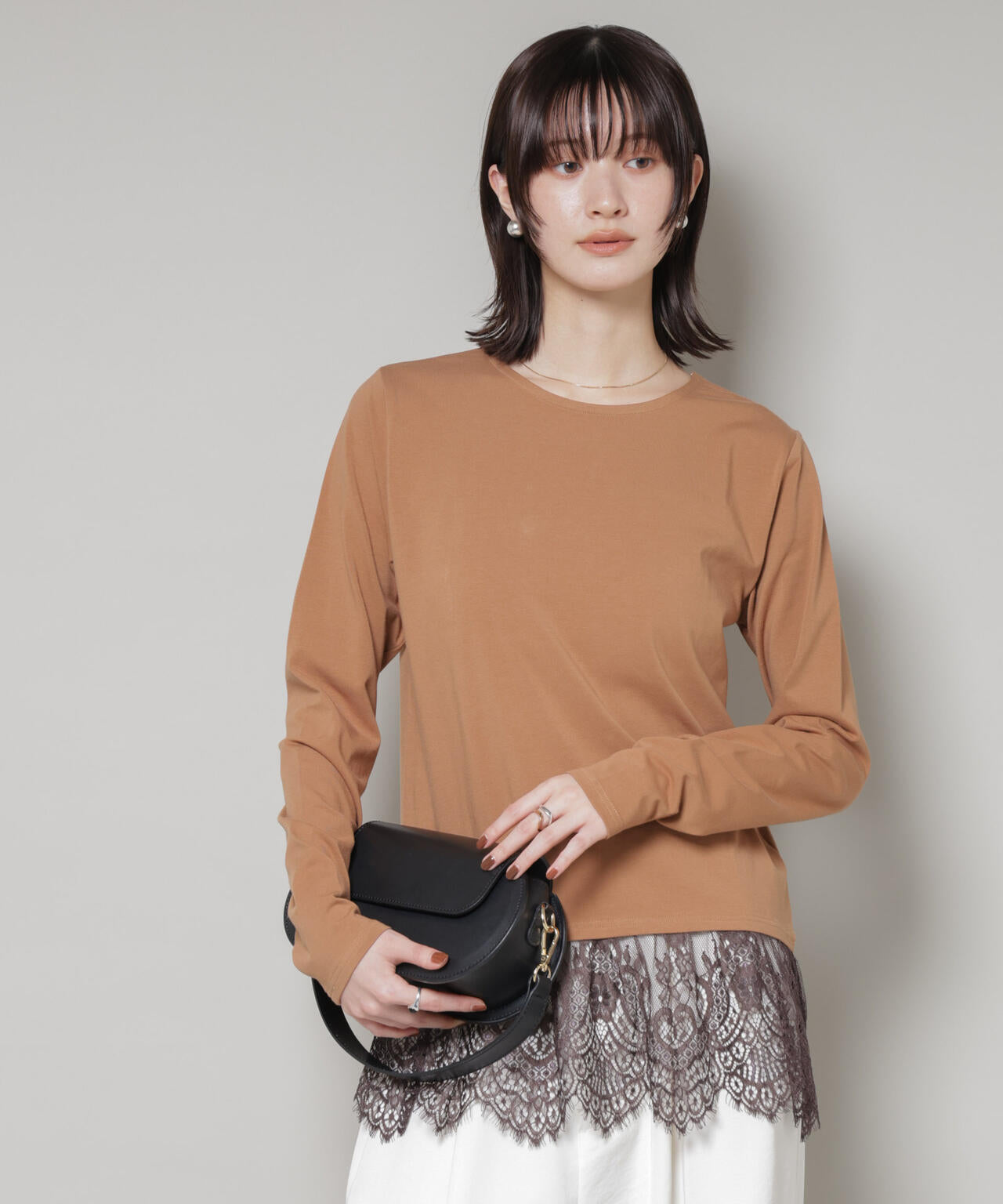 裾レースドッキングロングTシャツ 6735223319